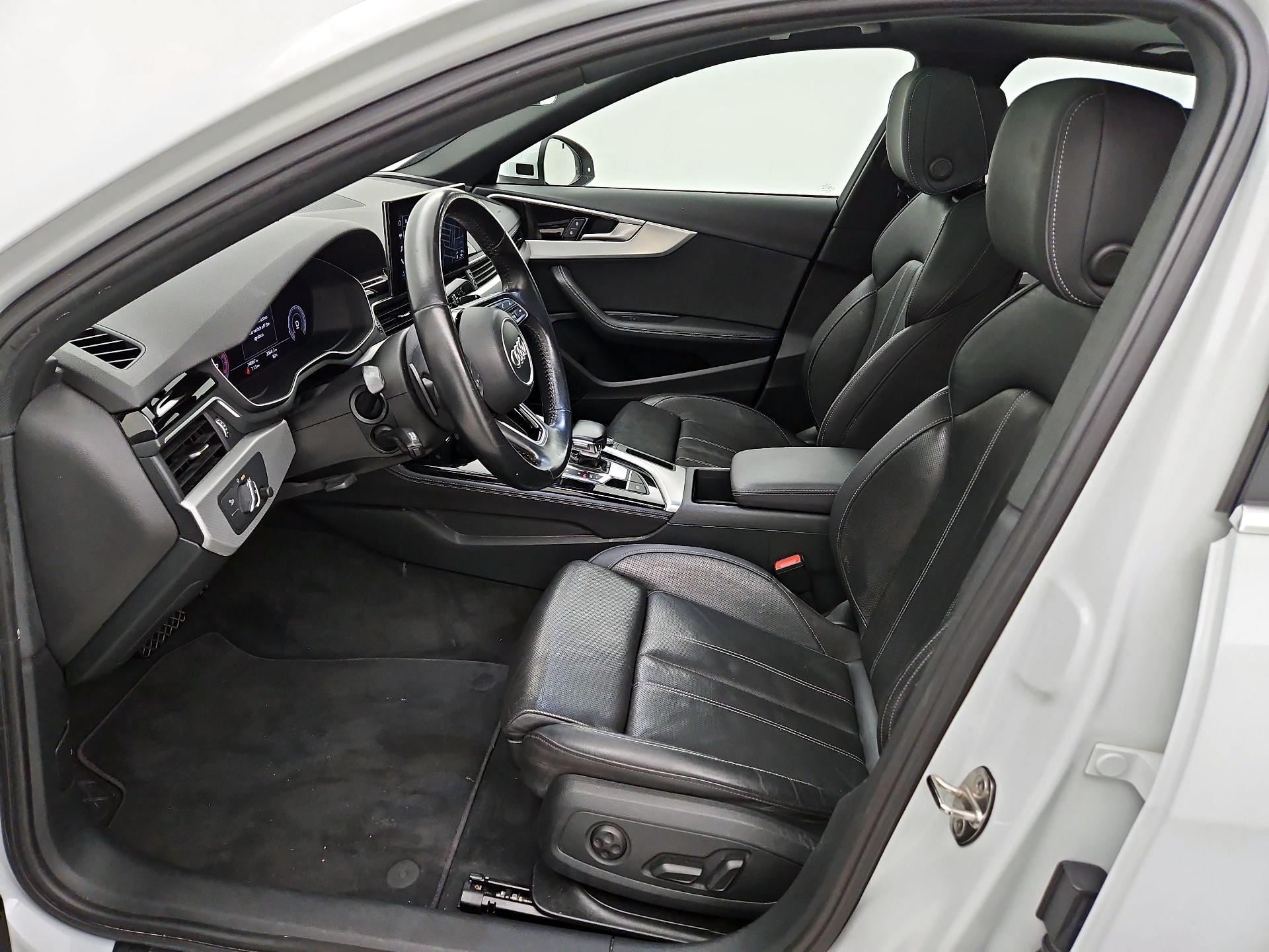 Thumbnail: 2020 Audi A4 - 11