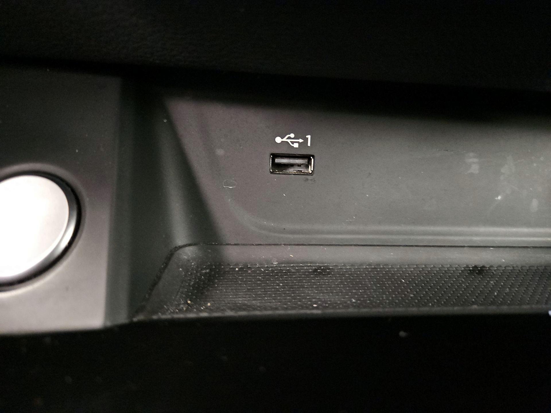 Thumbnail: 2020 Audi A4 - 18