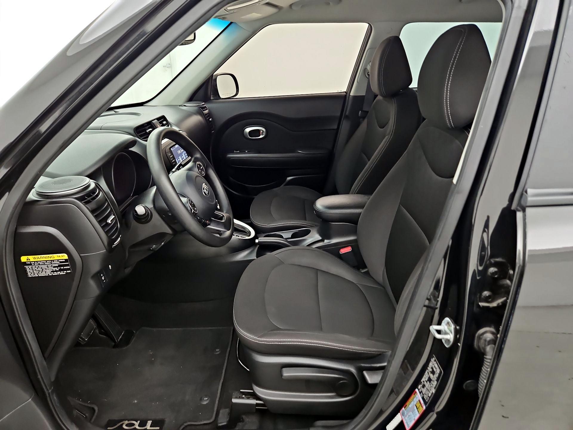 Thumbnail: 2018 Kia Soul - 11