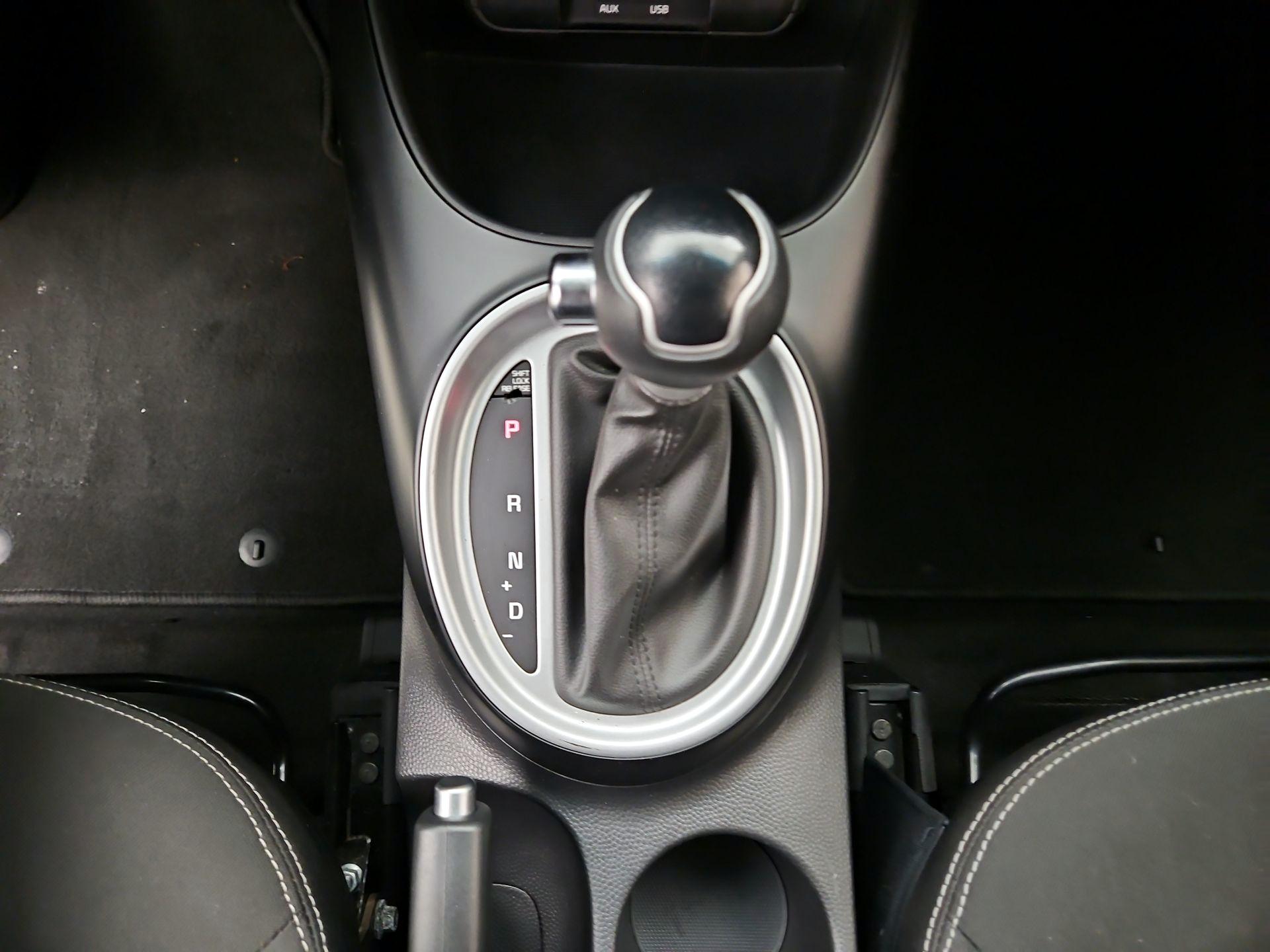 Thumbnail: 2018 Kia Soul - 16