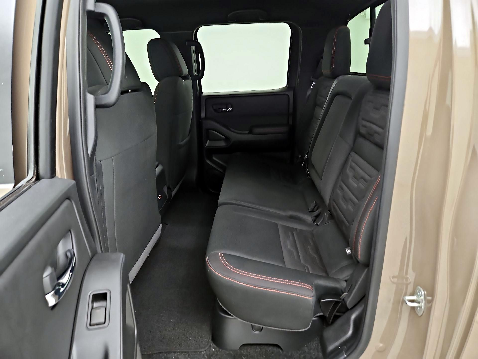 Thumbnail: 2023 Nissan Frontier - 19