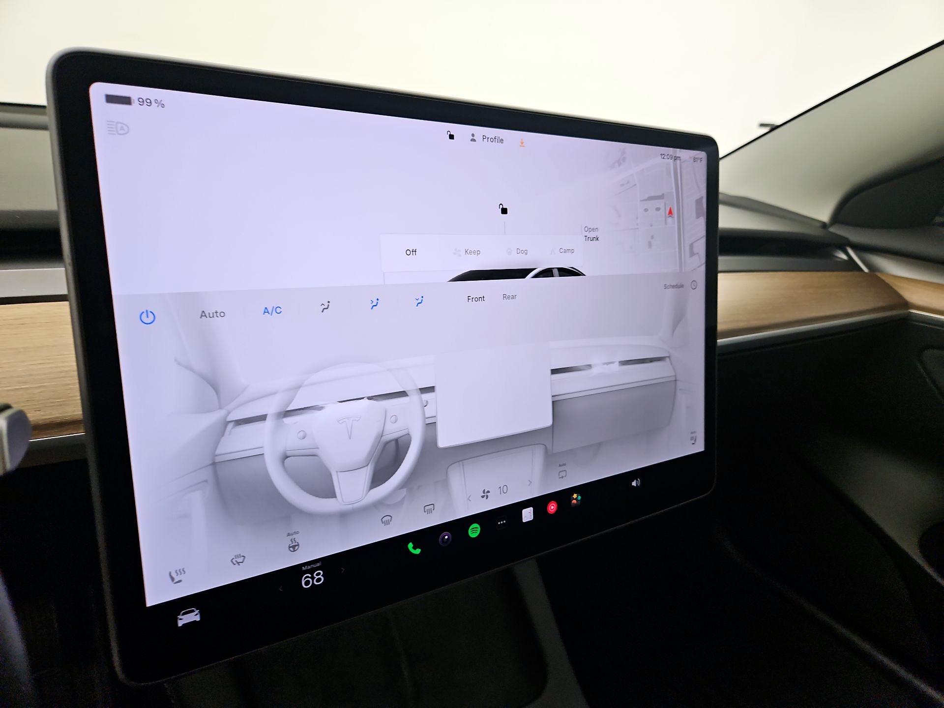 Thumbnail: 2023 Tesla Model 3 - 16
