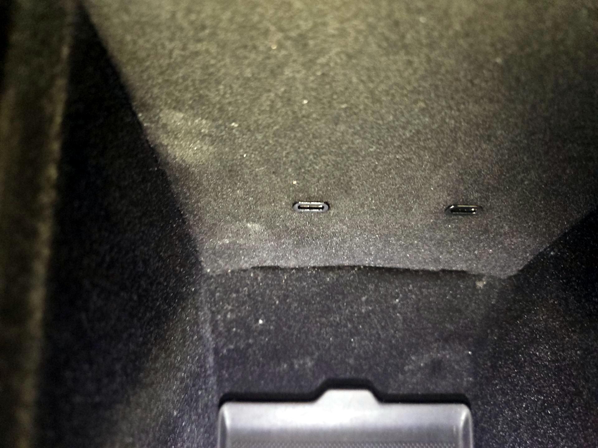 Thumbnail: 2023 Tesla Model 3 - 18