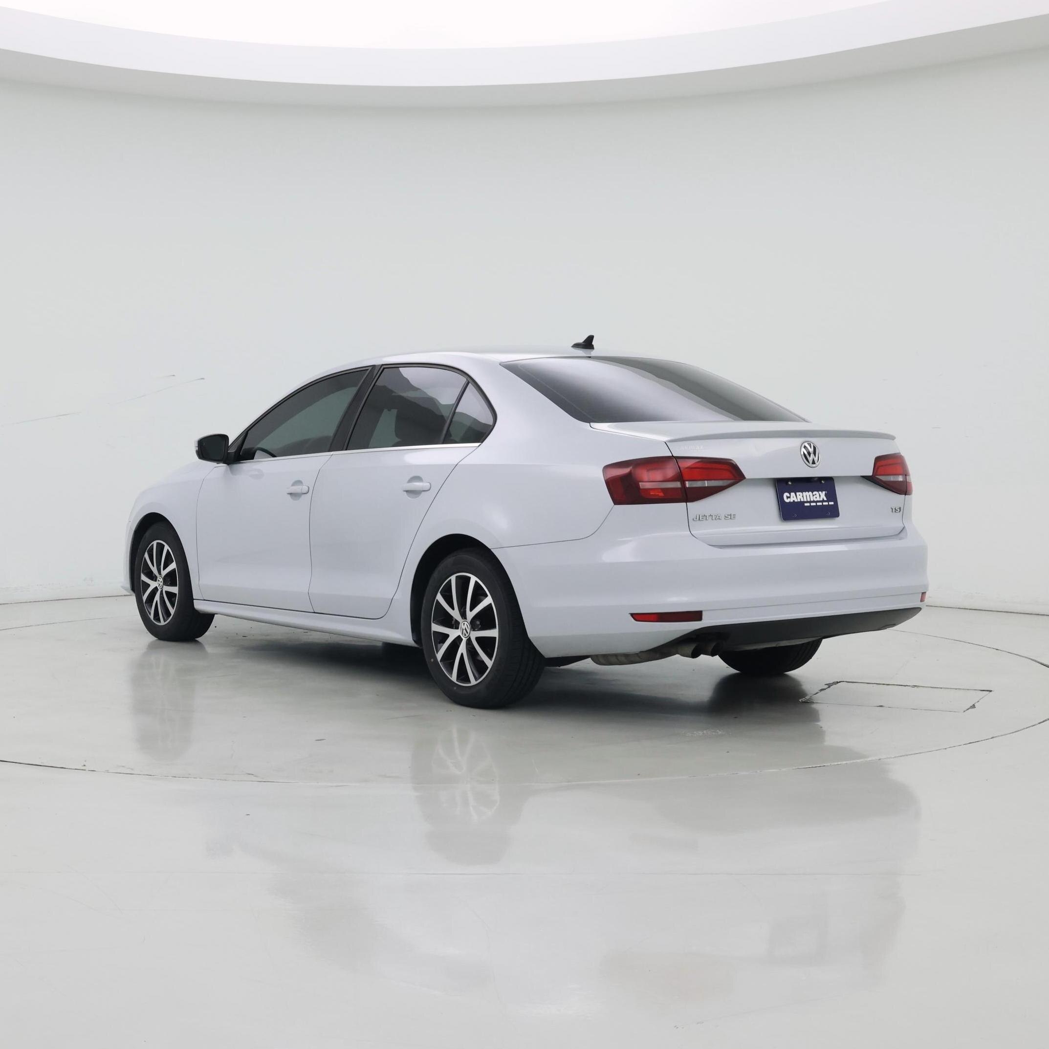 Thumbnail: 2017 Volkswagen Jetta - 2