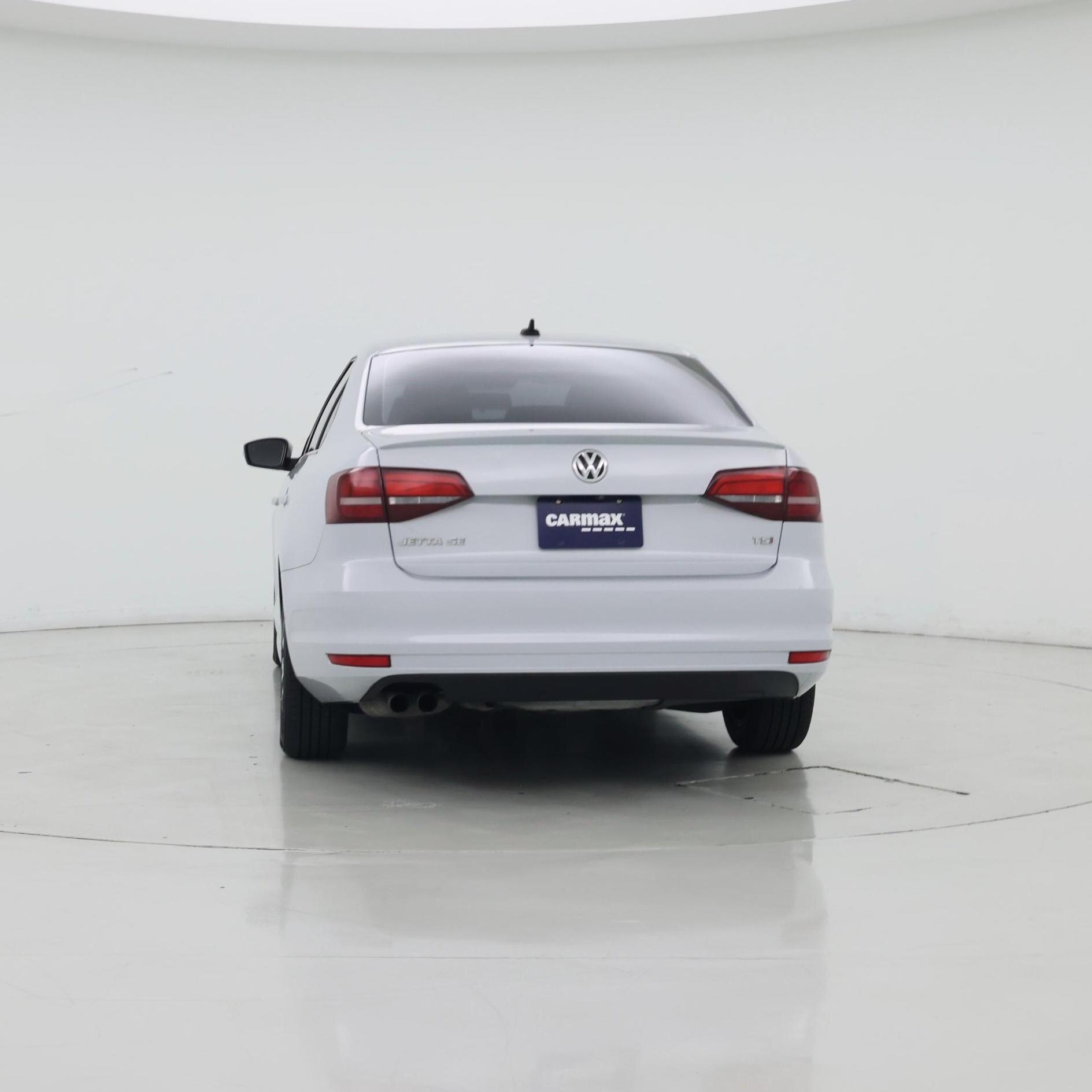 Thumbnail: 2017 Volkswagen Jetta - 6