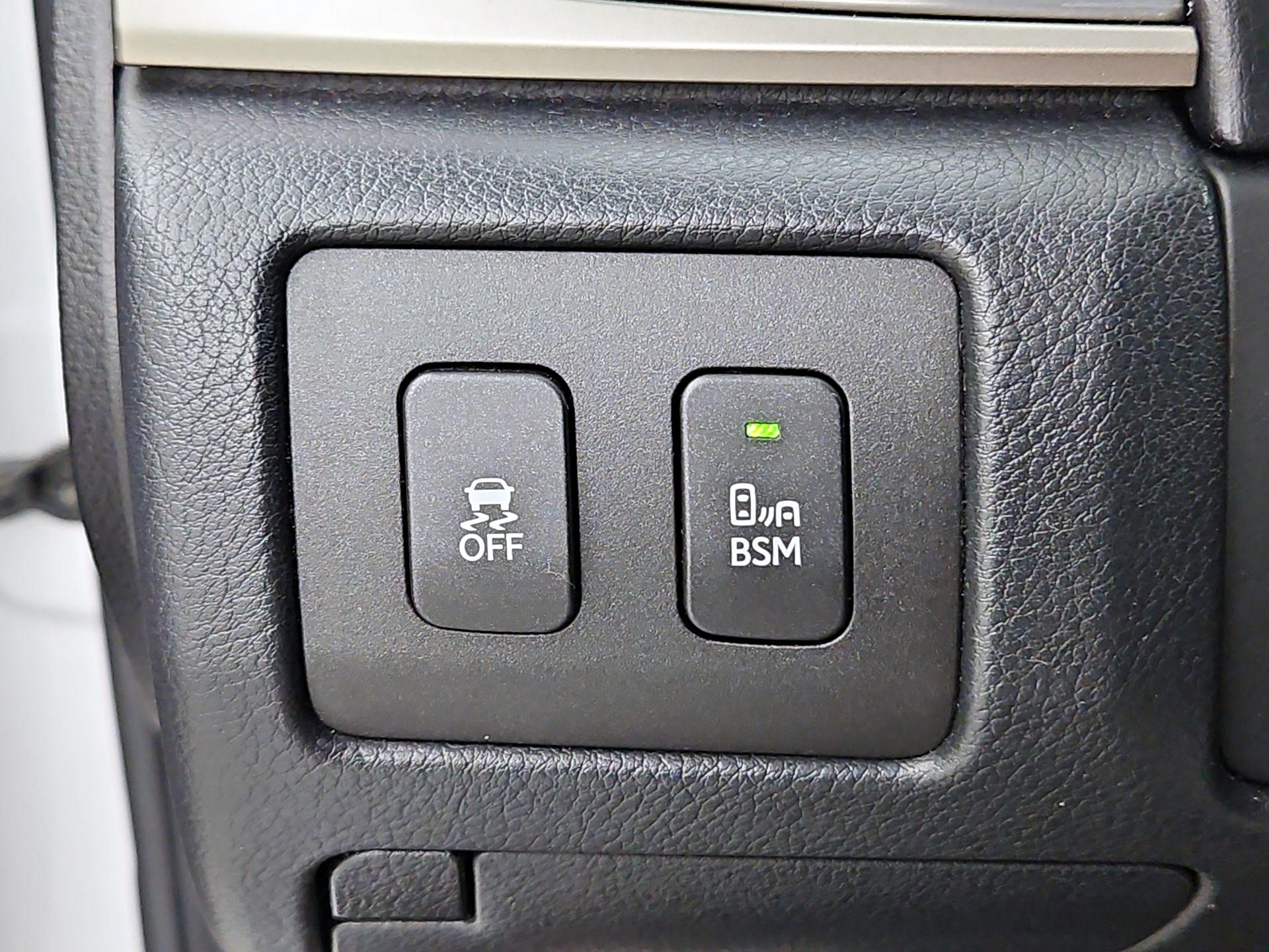 Thumbnail: 2015 Lexus GS - 13