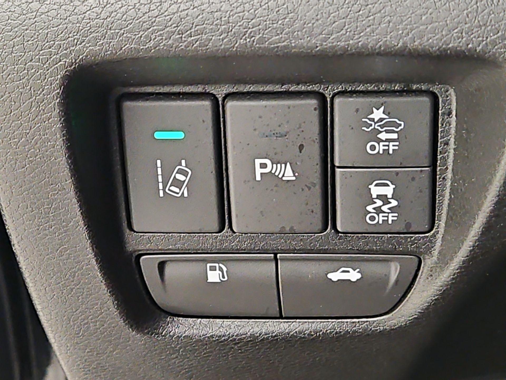 Thumbnail: 2017 Acura TLX - 13