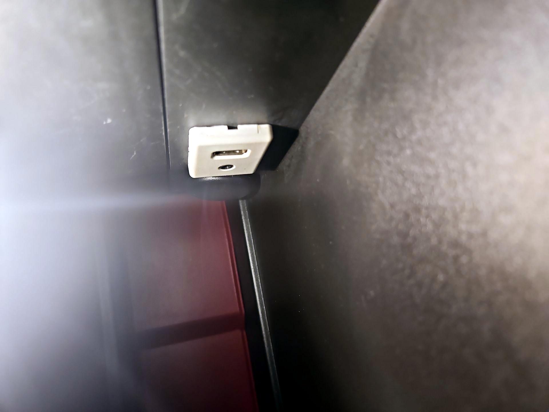 Thumbnail: 2014 Chevrolet Equinox - 18