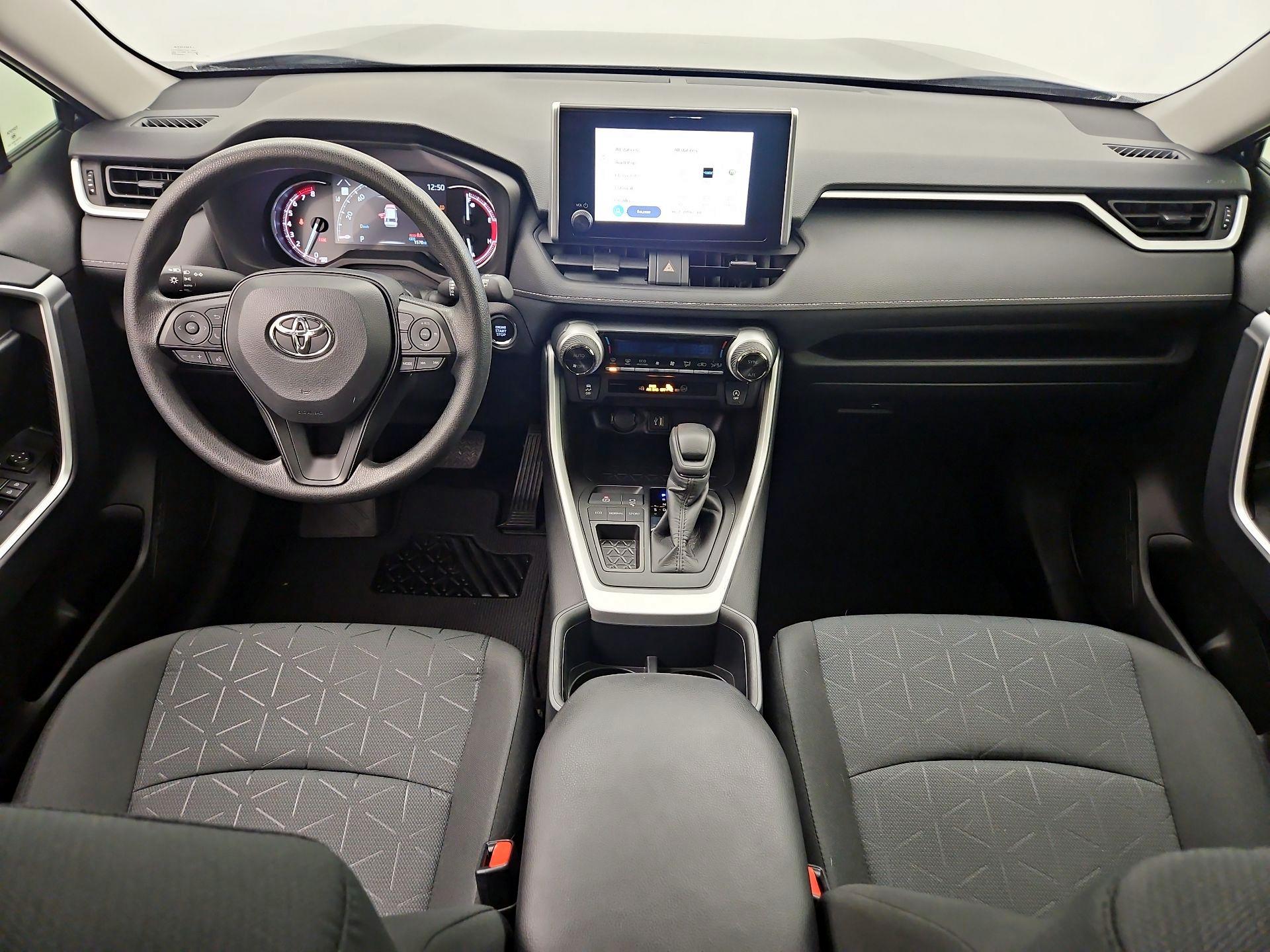 Thumbnail: 2025 Toyota RAV4 - 9