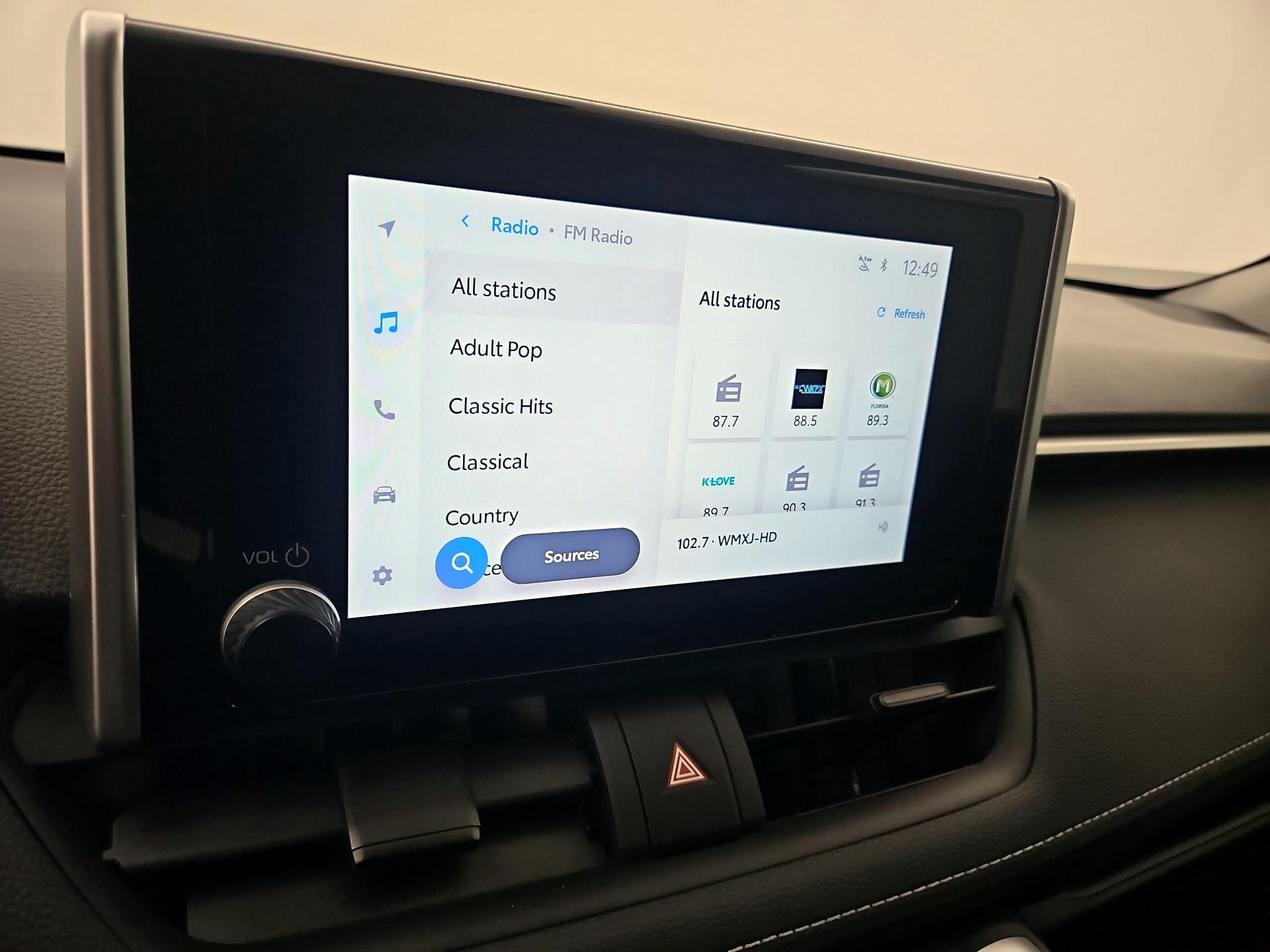 Thumbnail: 2025 Toyota RAV4 - 15