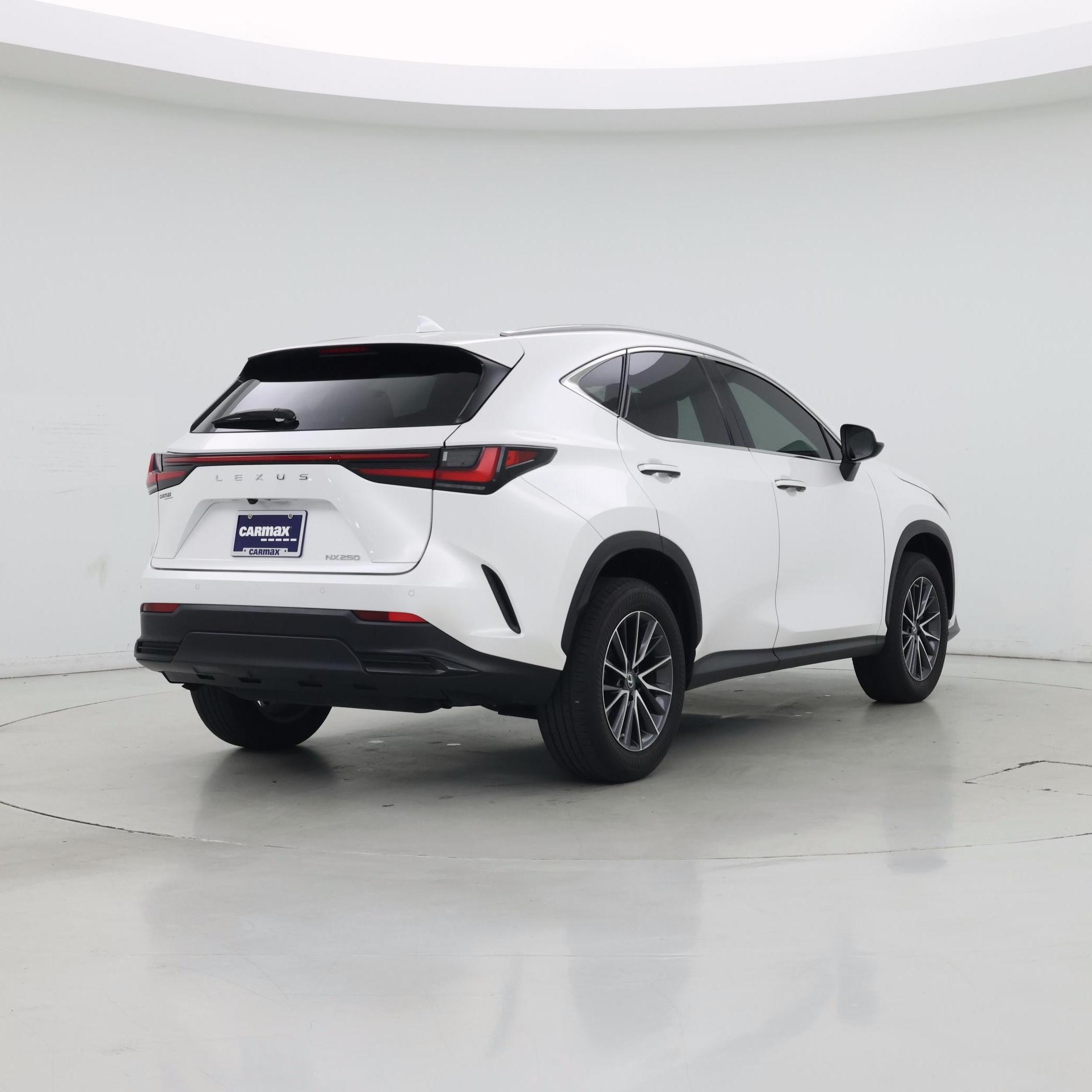 Thumbnail: 2022 Lexus NX - 8