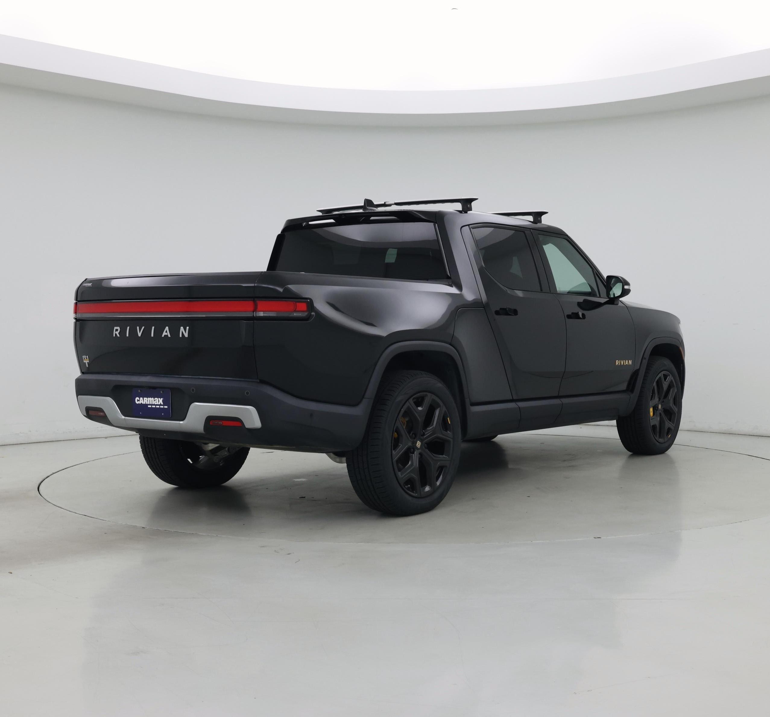 Thumbnail: 2022 Rivian R1T - 8