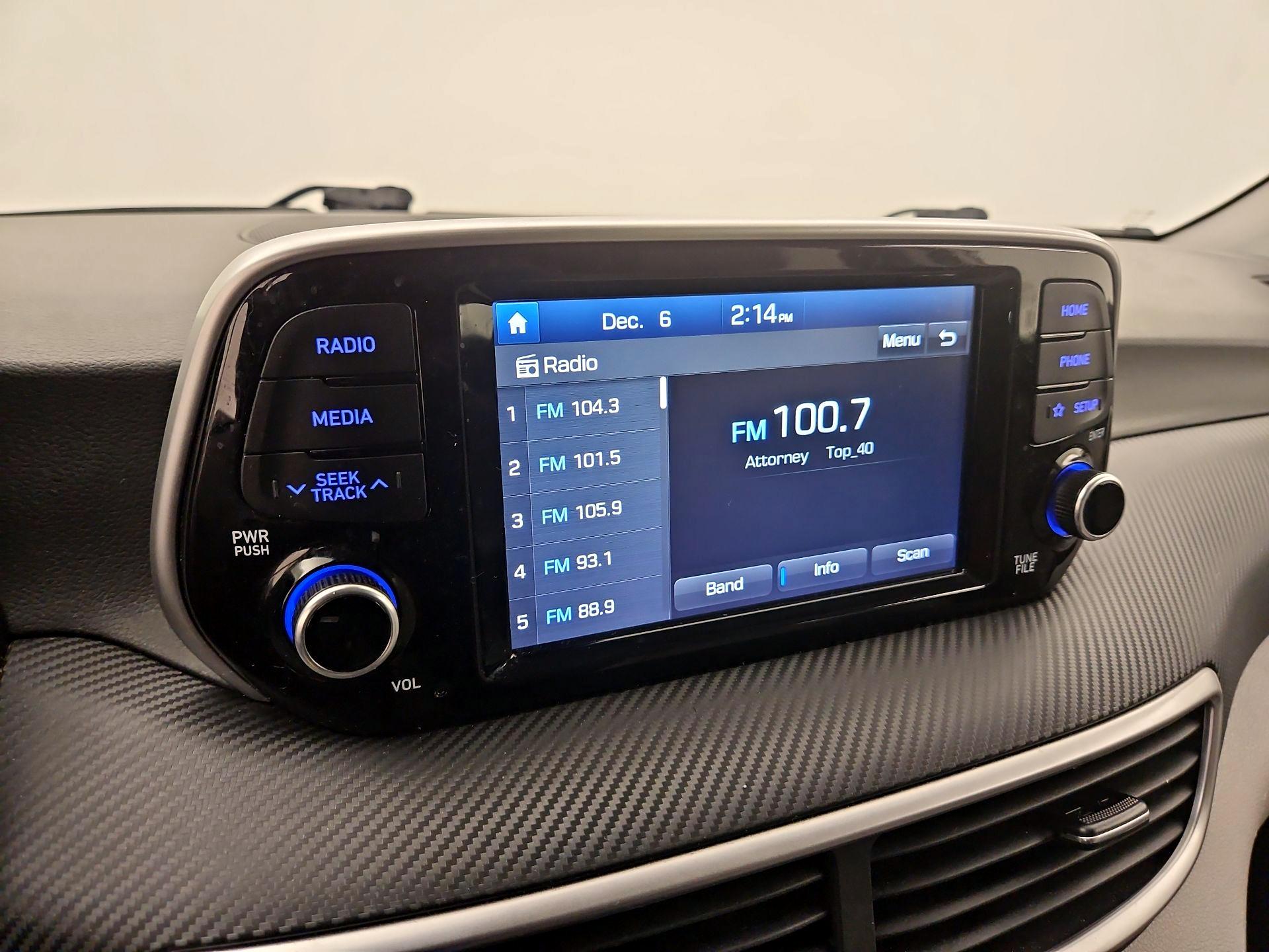 Thumbnail: 2019 Hyundai Tucson - 15