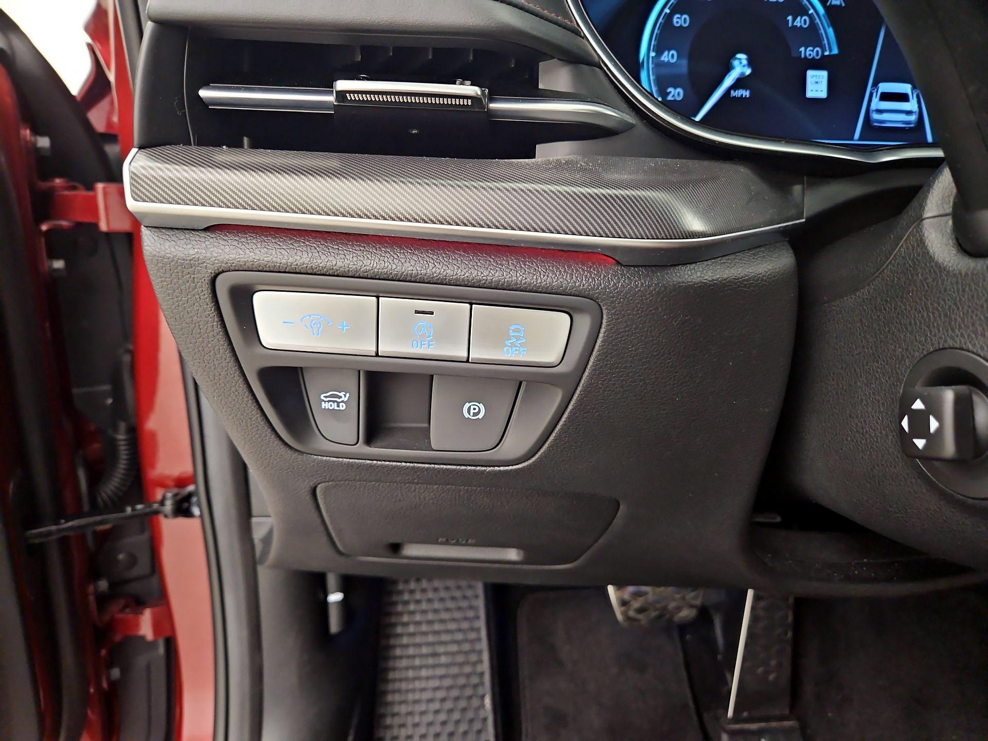 Thumbnail: 2023 Genesis G80 - 13