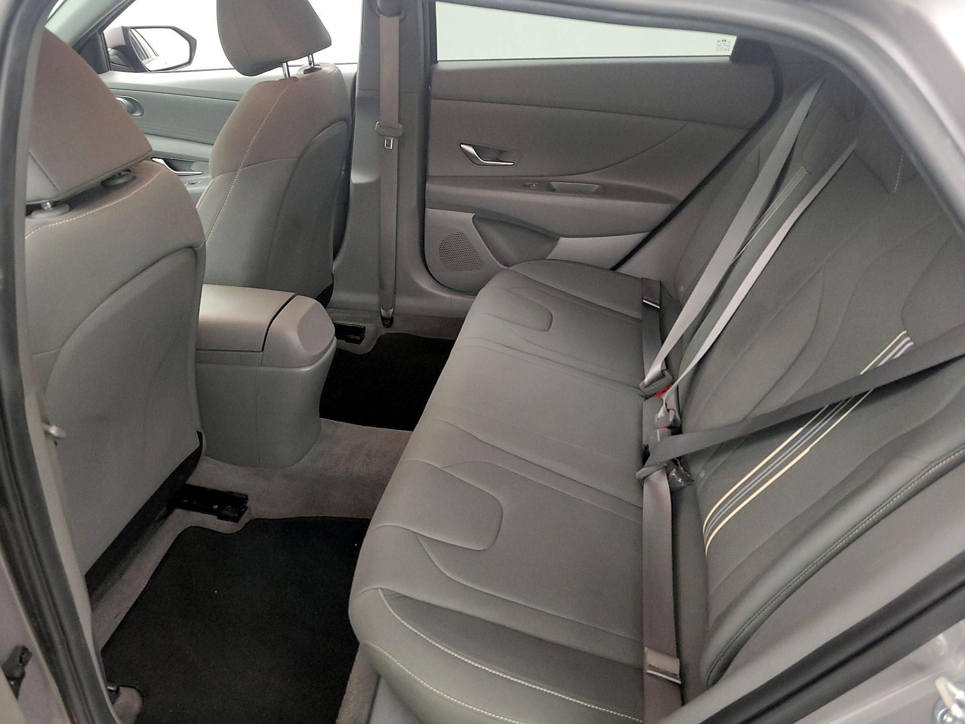 Thumbnail: 2023 Hyundai Elantra - 19