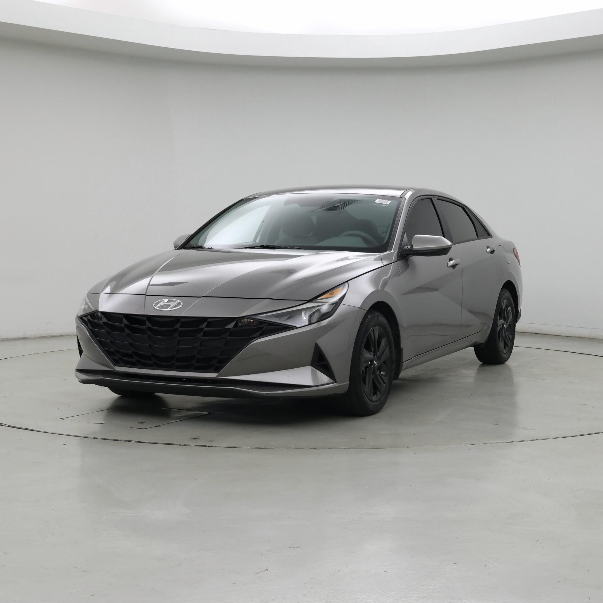 Thumbnail: 2023 Hyundai Elantra - 4