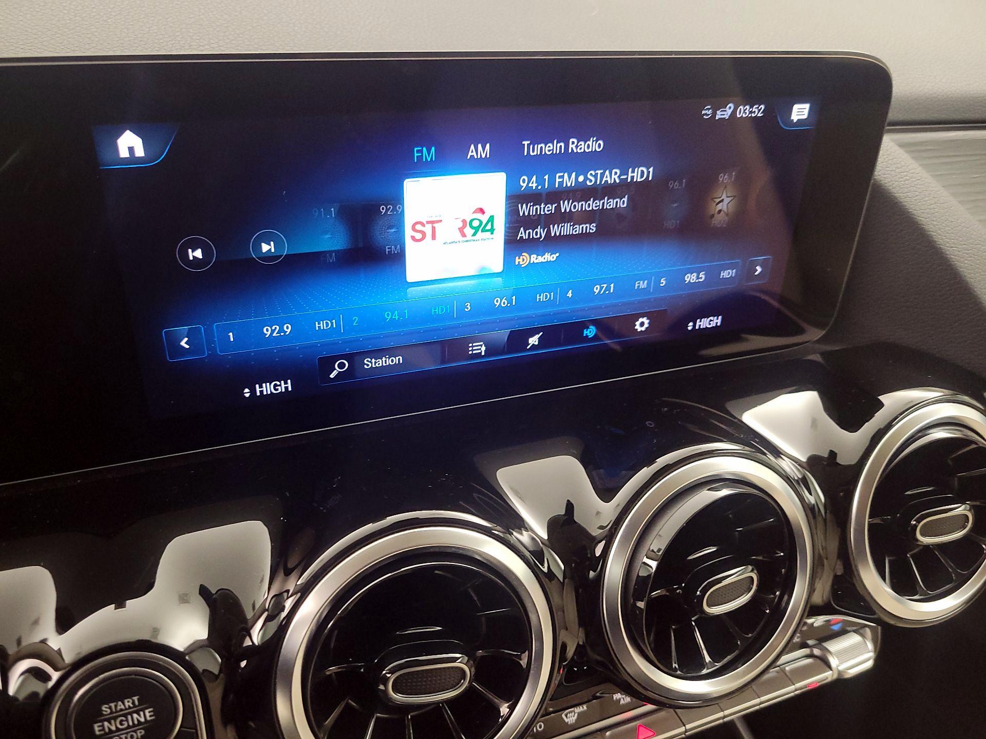 Thumbnail: 2023 Mercedes-Benz GLA - 15