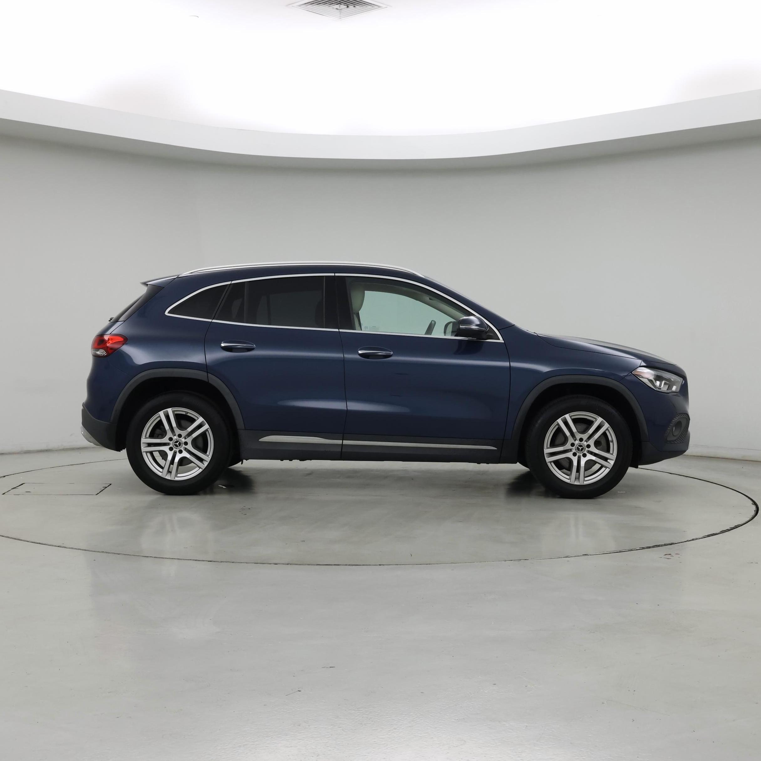 Thumbnail: 2023 Mercedes-Benz GLA - 7