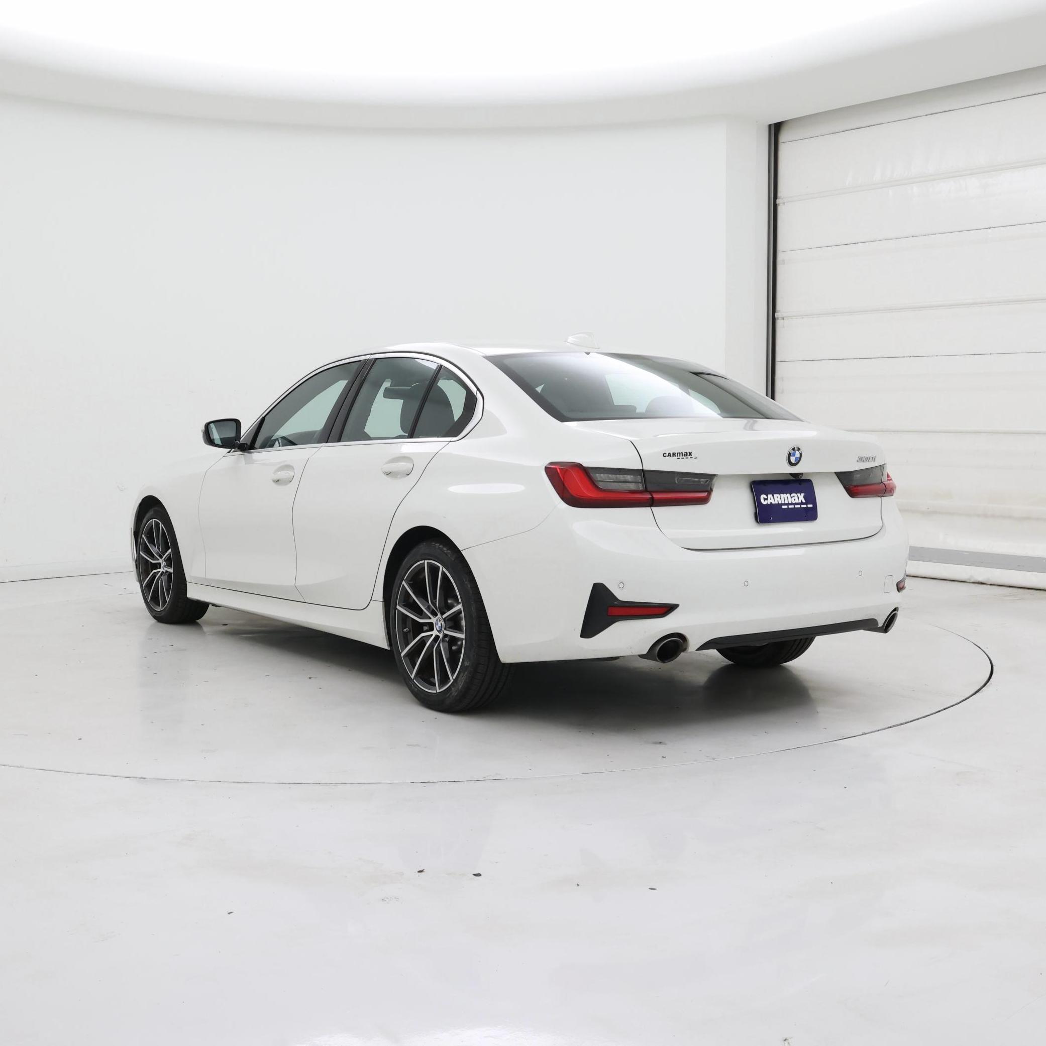 Thumbnail: 2020 BMW 3 Series - 2