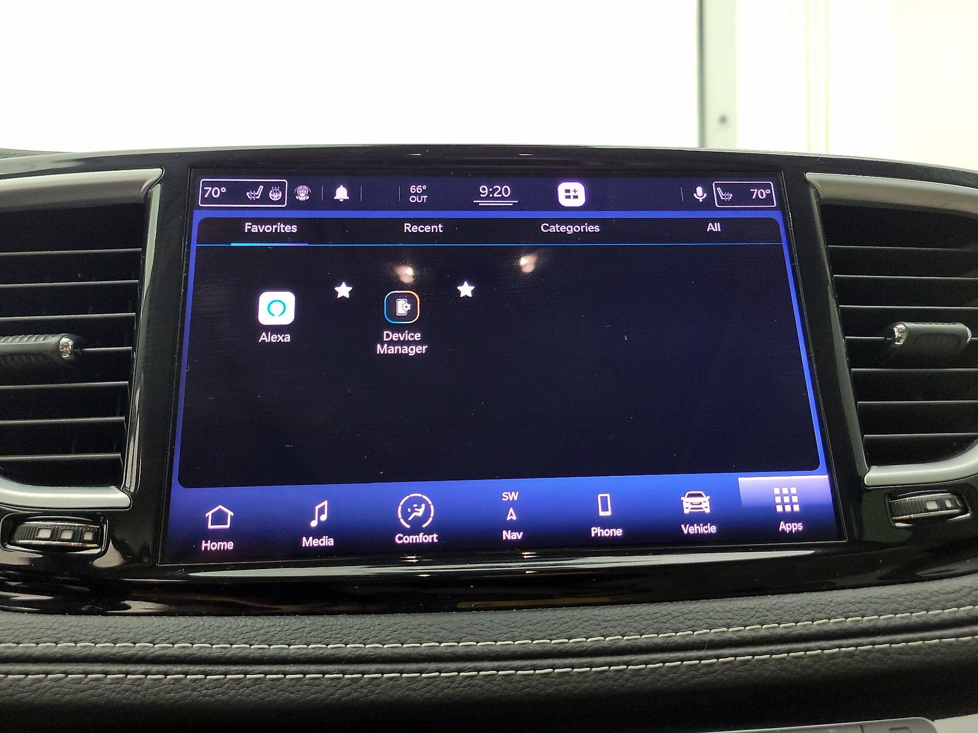 Thumbnail: 2021 Chrysler Pacifica - 16