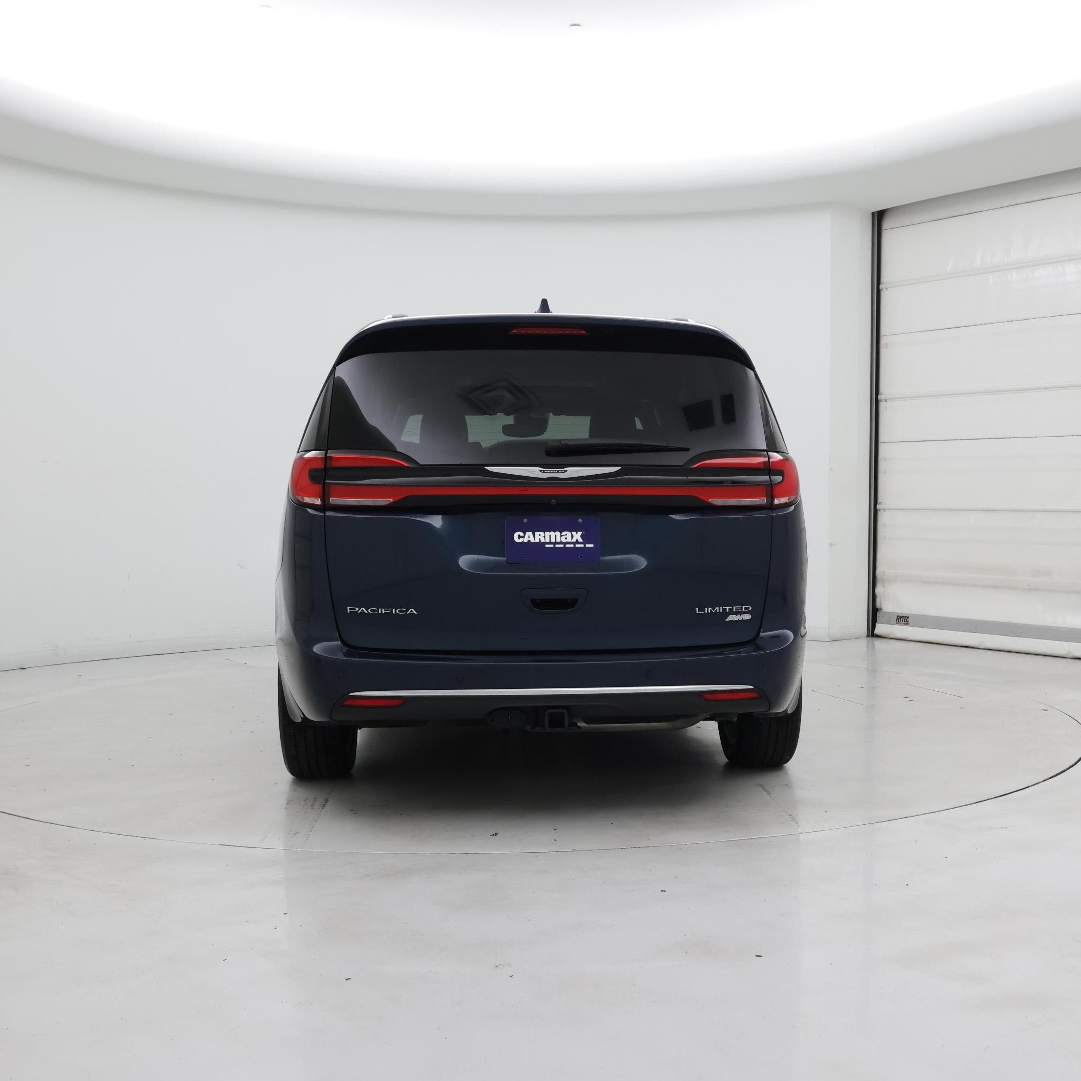 Thumbnail: 2021 Chrysler Pacifica - 6