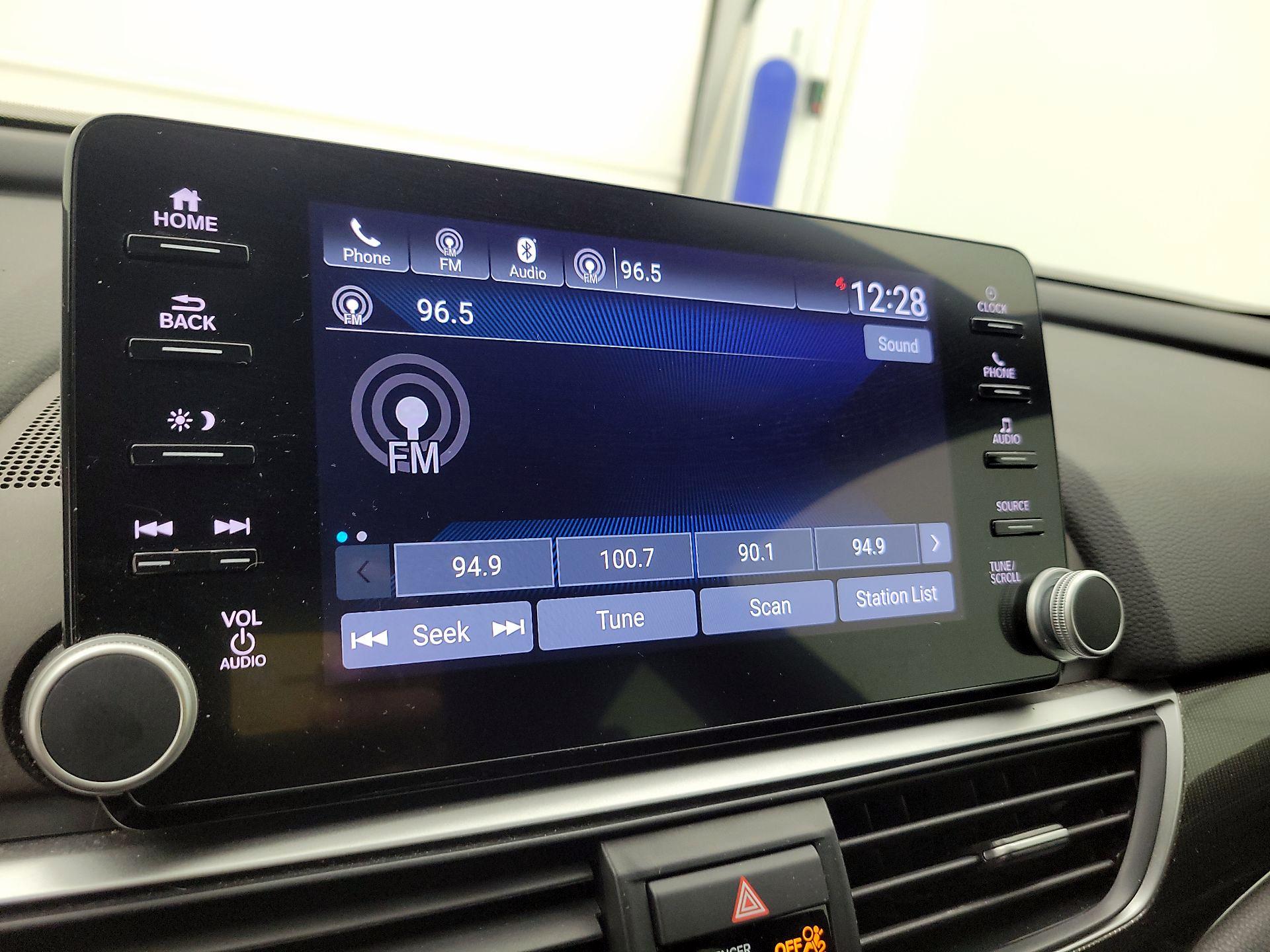 Thumbnail: 2022 Honda Accord - 15