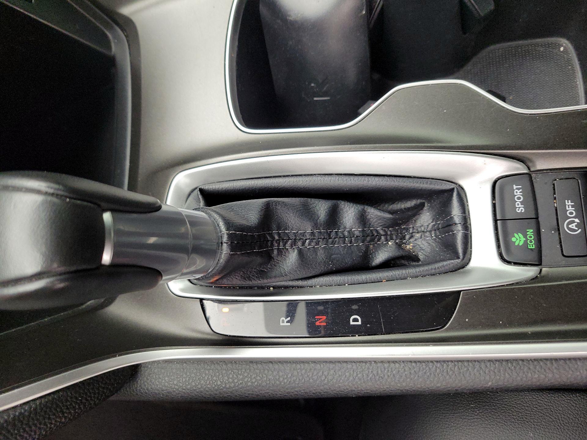 Thumbnail: 2022 Honda Accord - 17