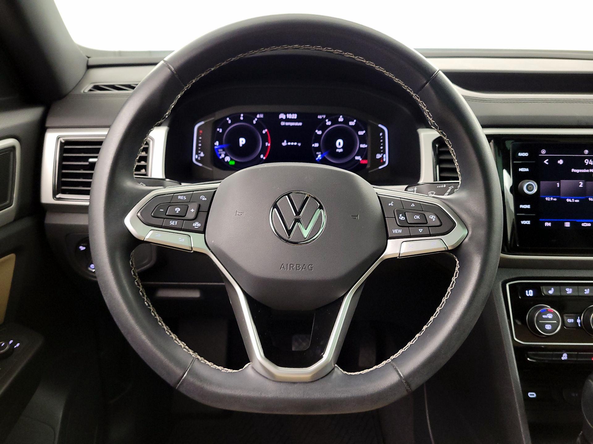 Thumbnail: 2022 Volkswagen Atlas - 10