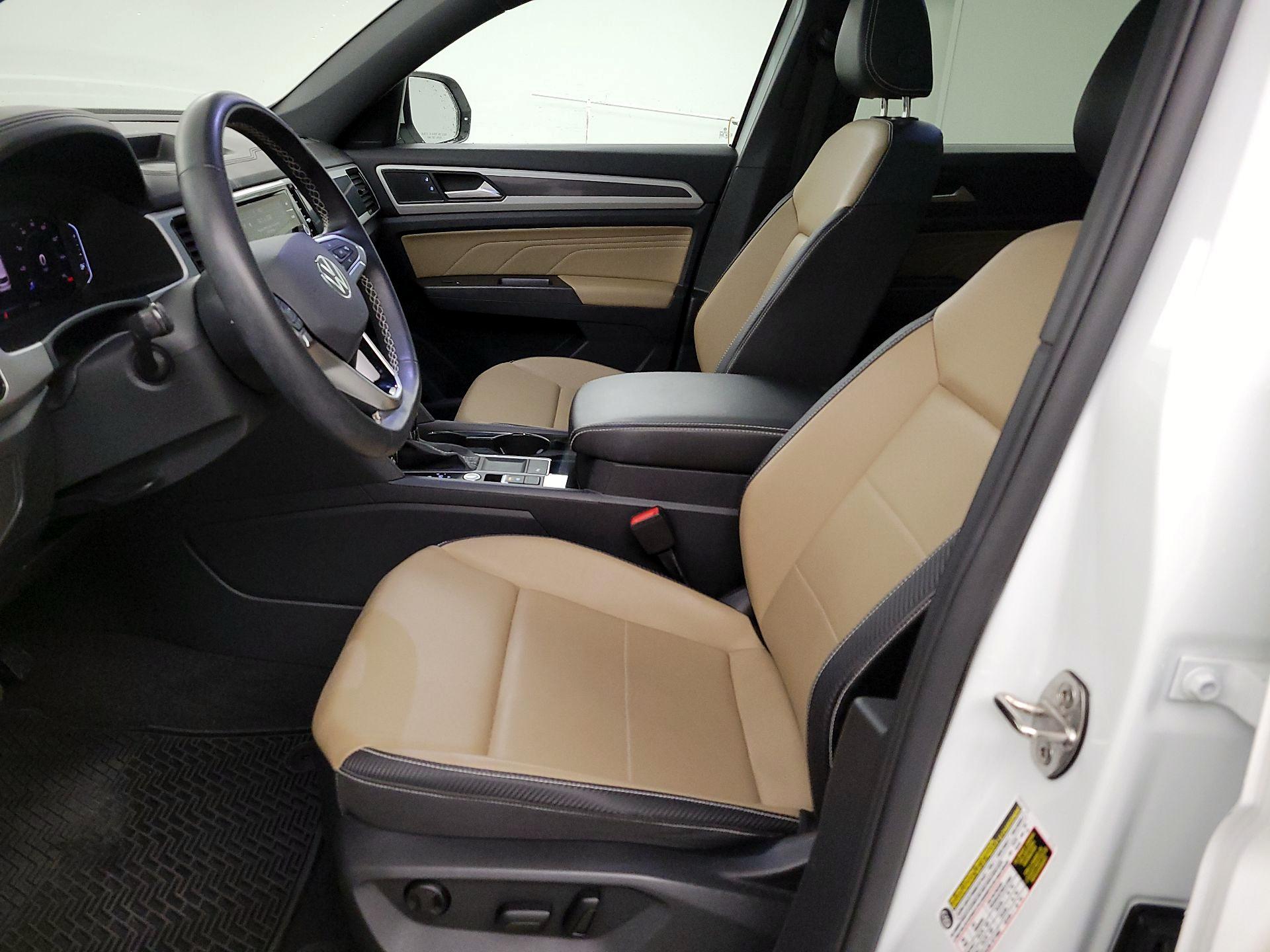 Thumbnail: 2022 Volkswagen Atlas - 11