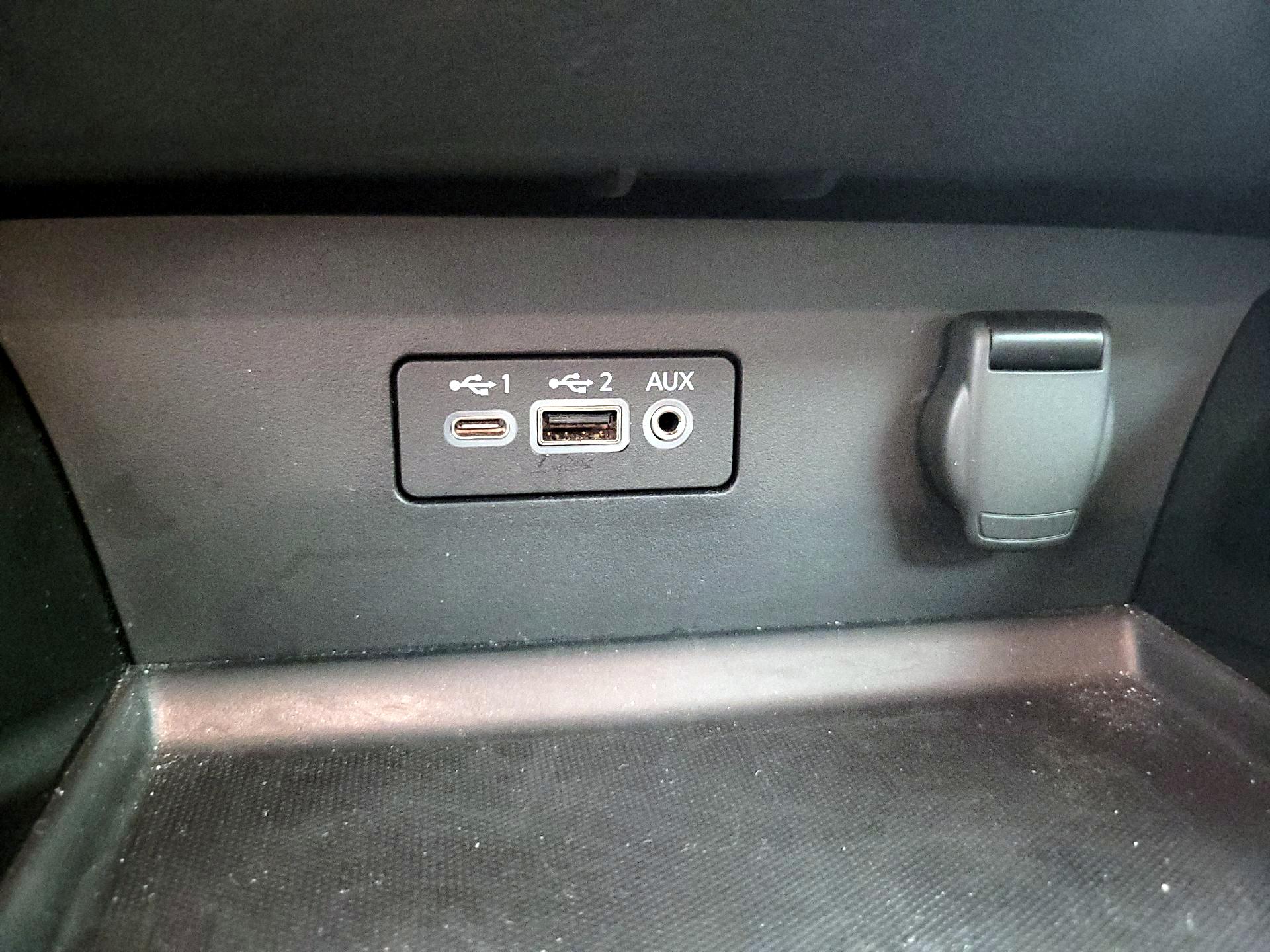 Thumbnail: 2023 Nissan Altima - 18