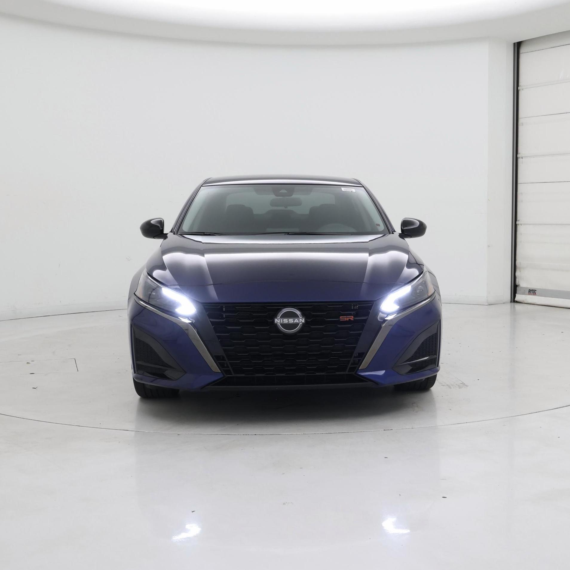 Thumbnail: 2023 Nissan Altima - 5