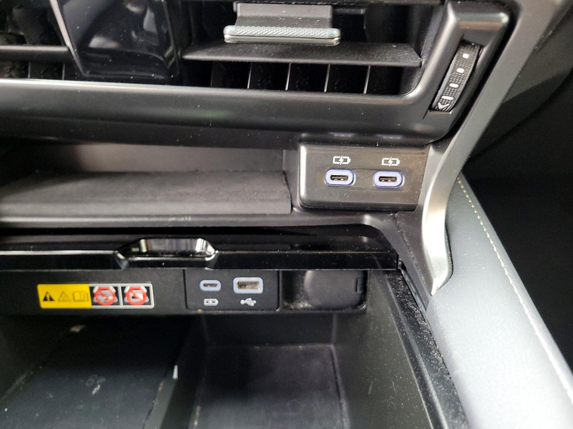 Thumbnail: 2024 Lexus RX - 18