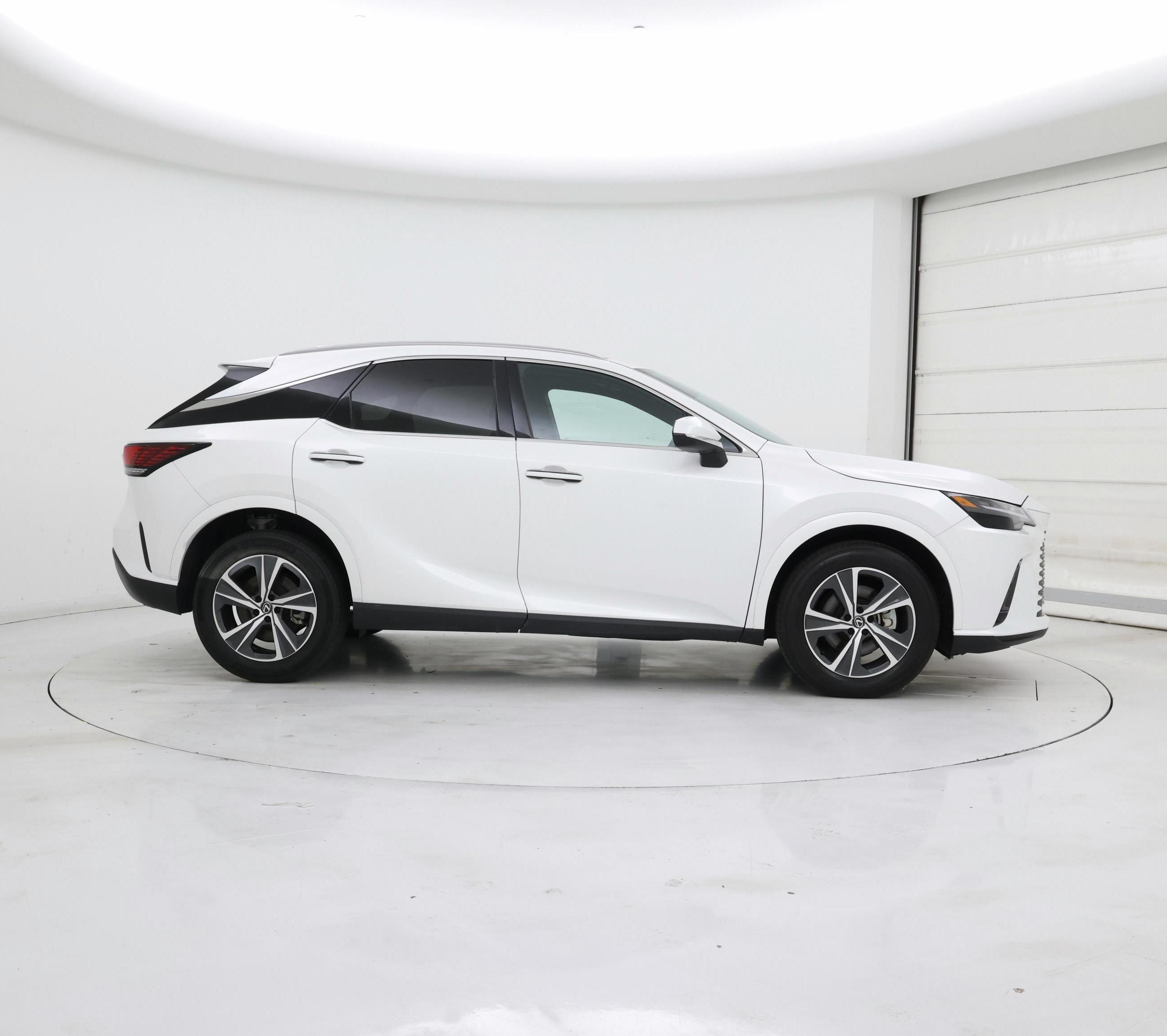Thumbnail: 2023 Lexus RX - 7