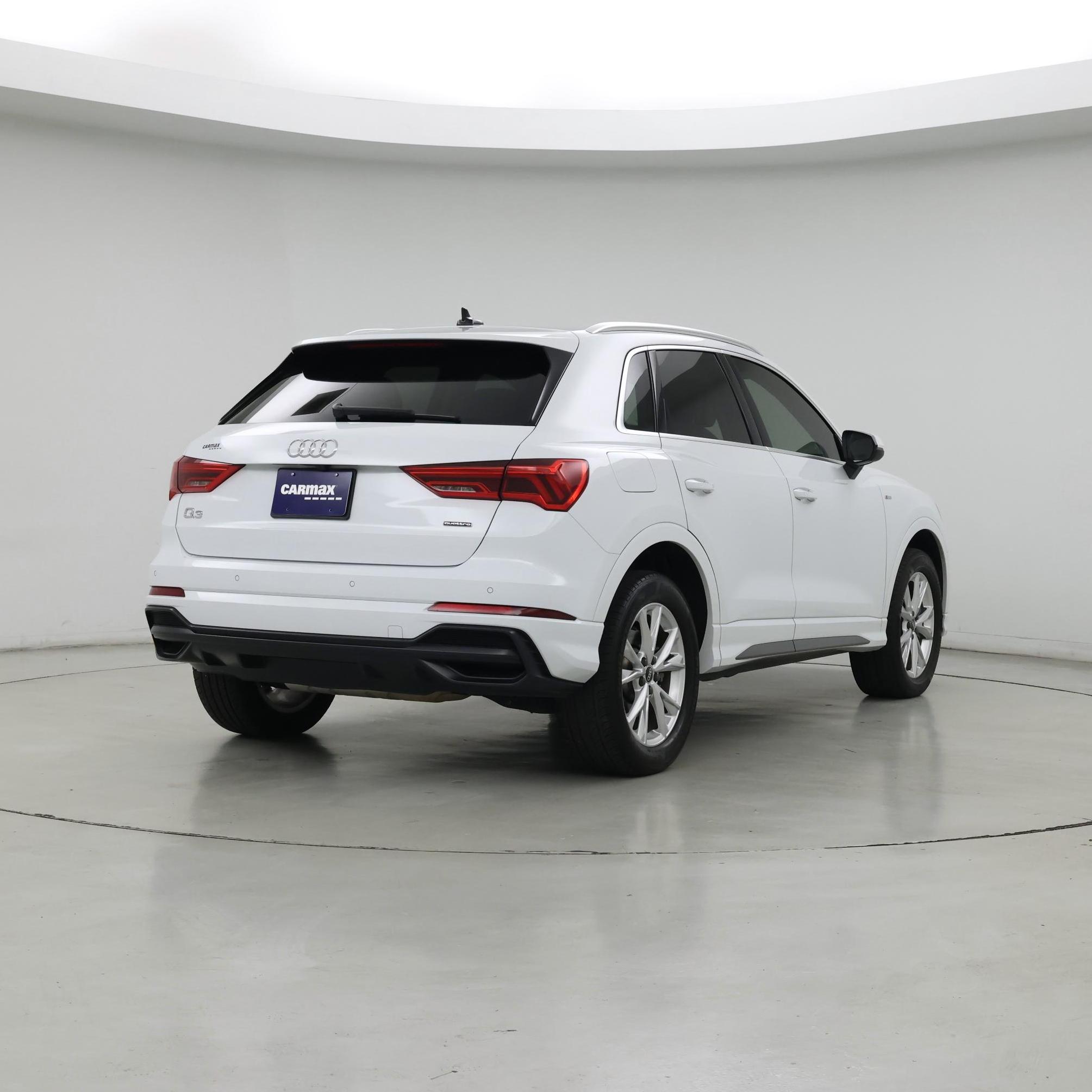 Thumbnail: 2022 Audi Q3 - 8