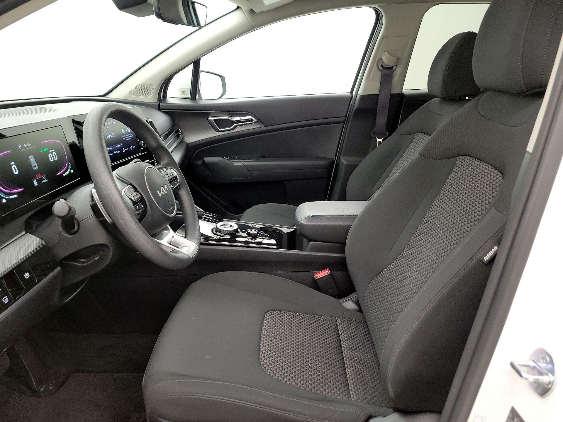 Thumbnail: 2023 Kia Sportage - 11