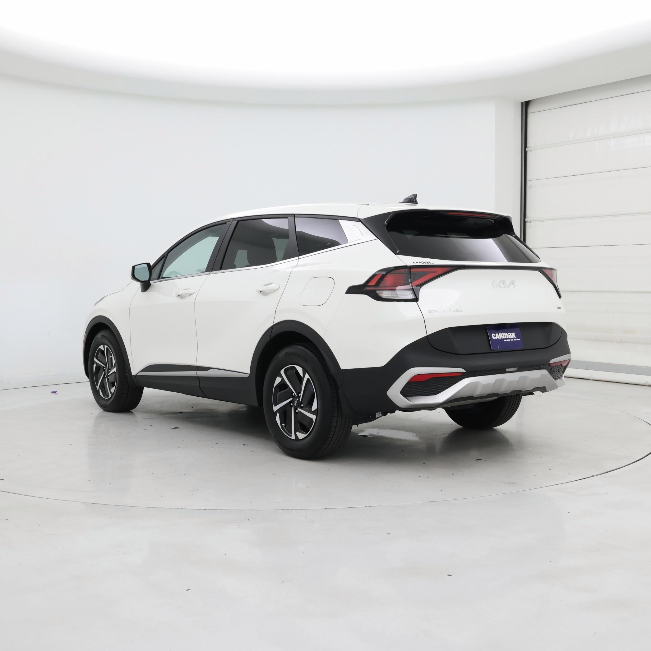 Thumbnail: 2023 Kia Sportage - 2