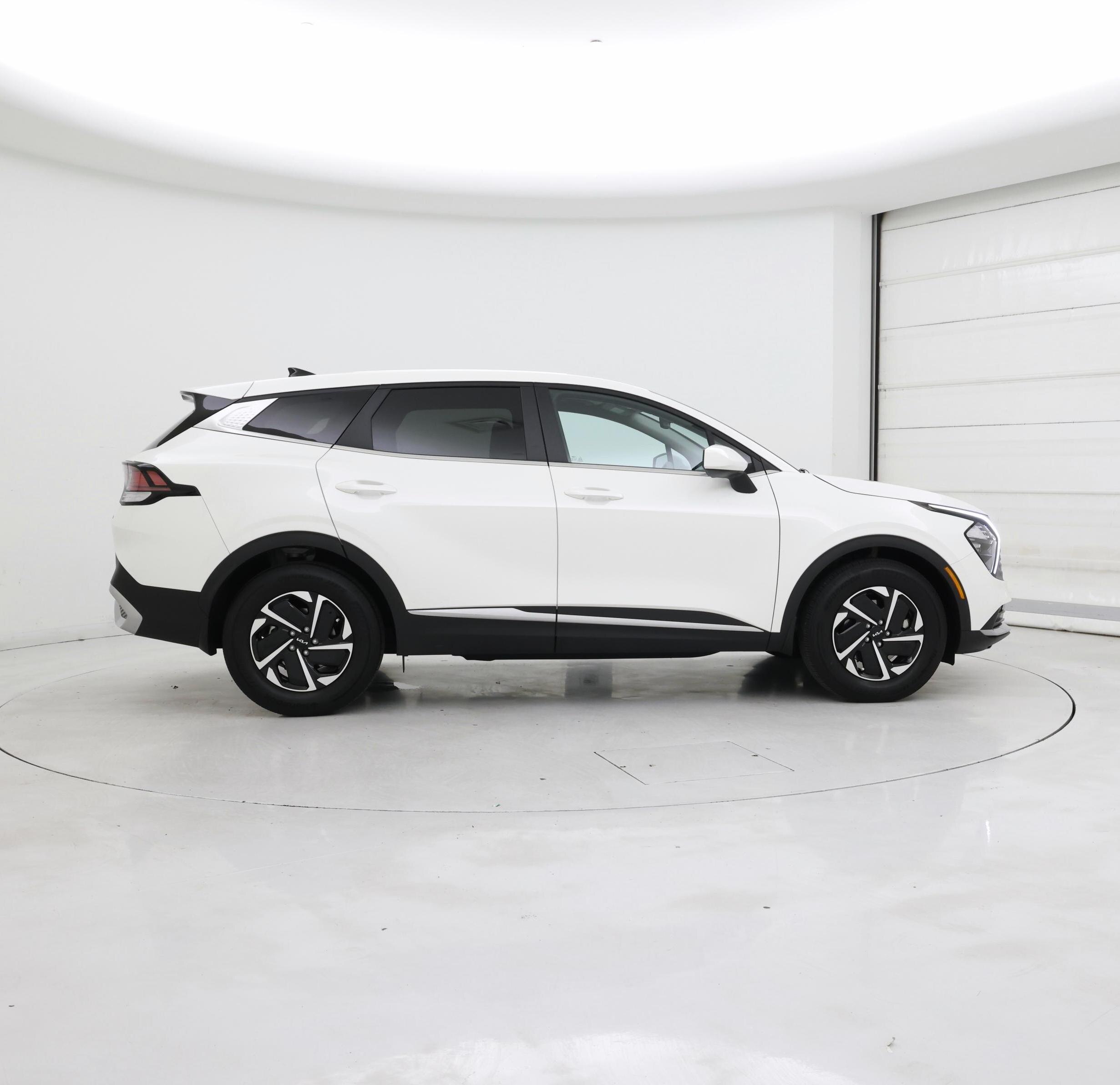 Thumbnail: 2023 Kia Sportage - 7