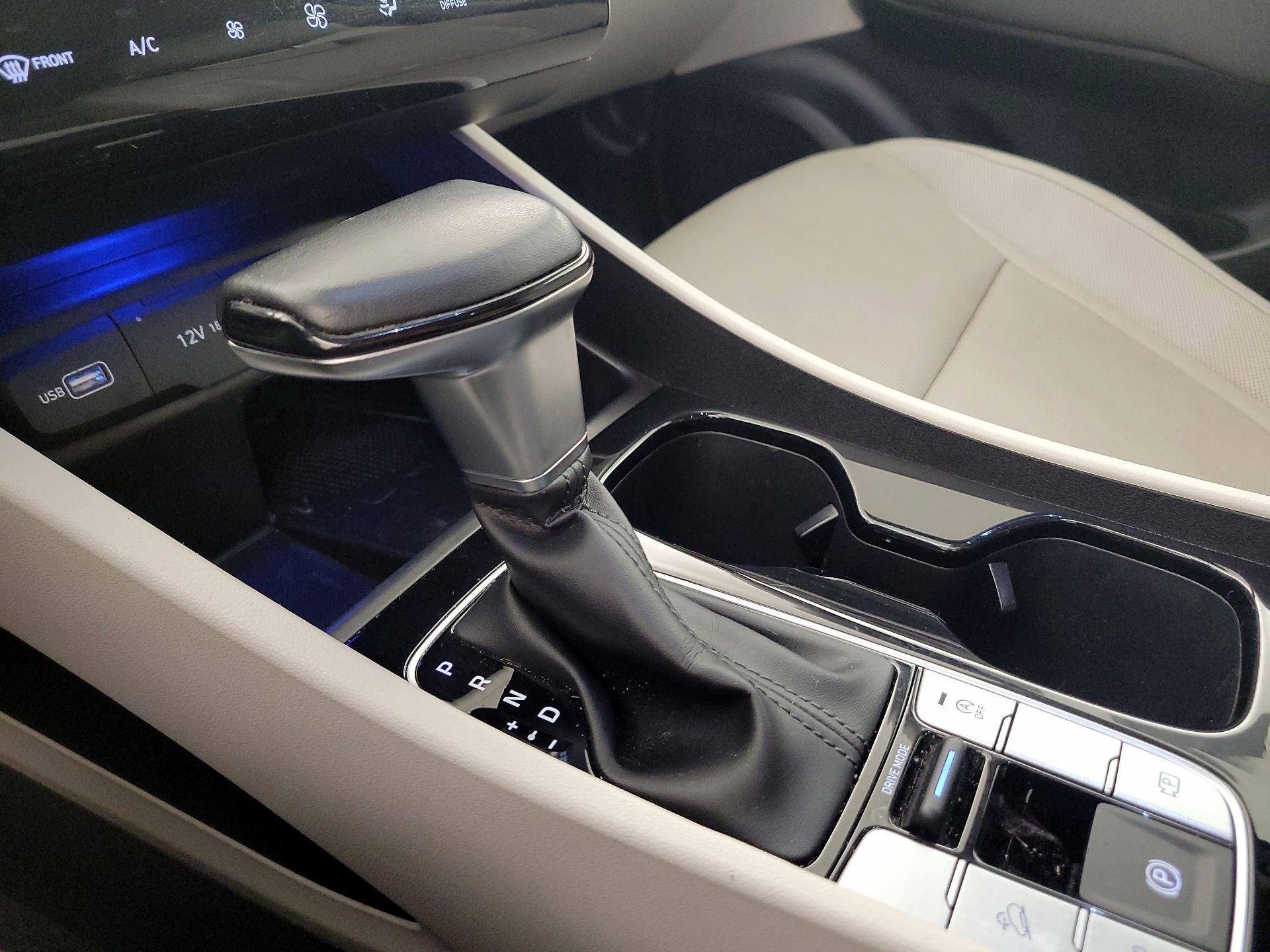 Thumbnail: 2022 Hyundai Tucson - 17