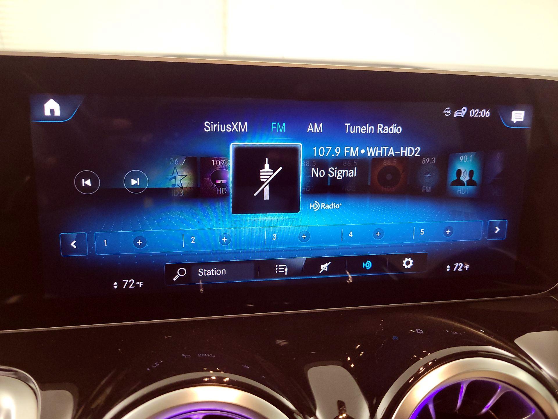 Thumbnail: 2020 Mercedes-Benz GLB - 15