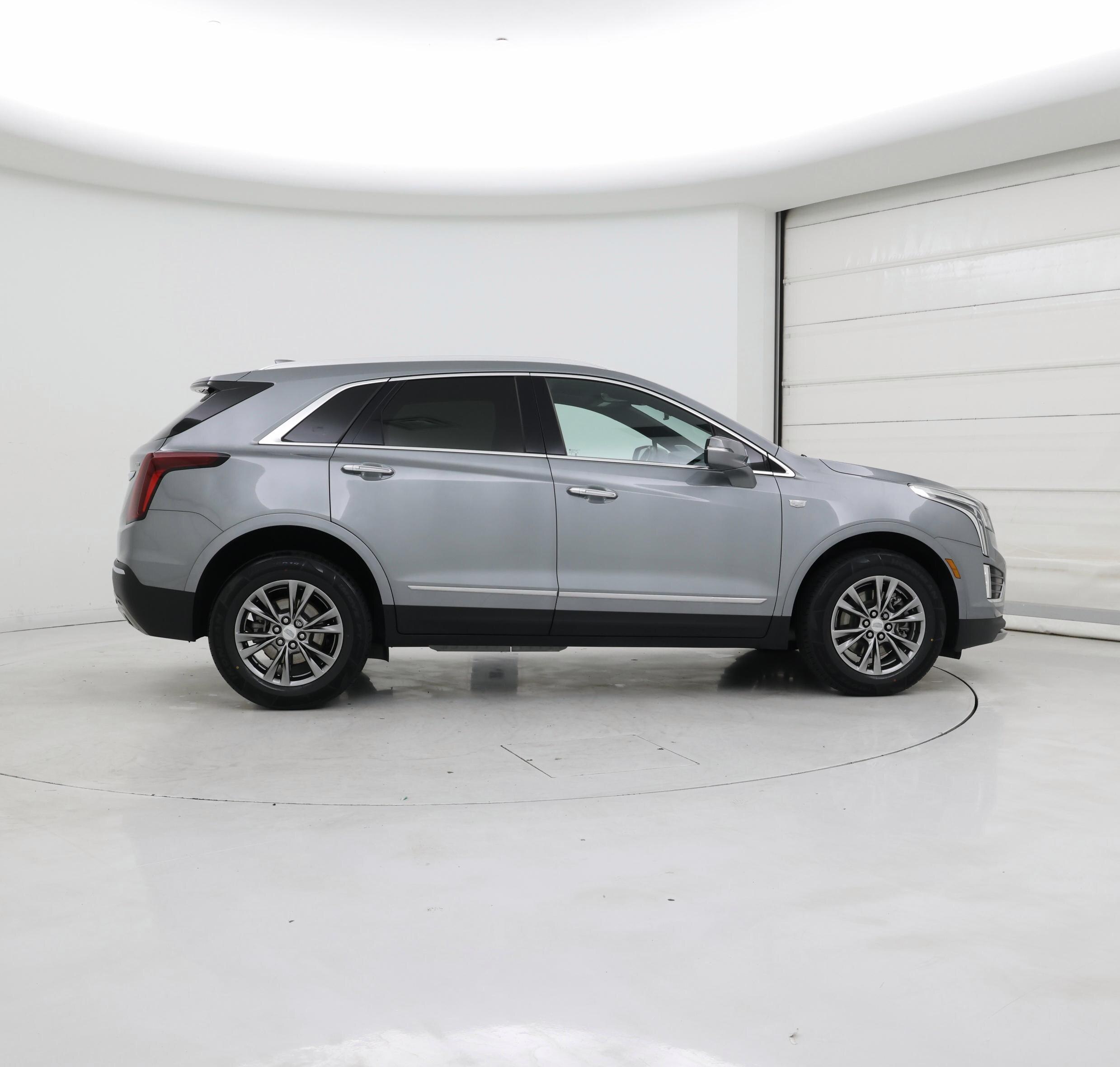 Thumbnail: 2023 Cadillac XT5 - 7