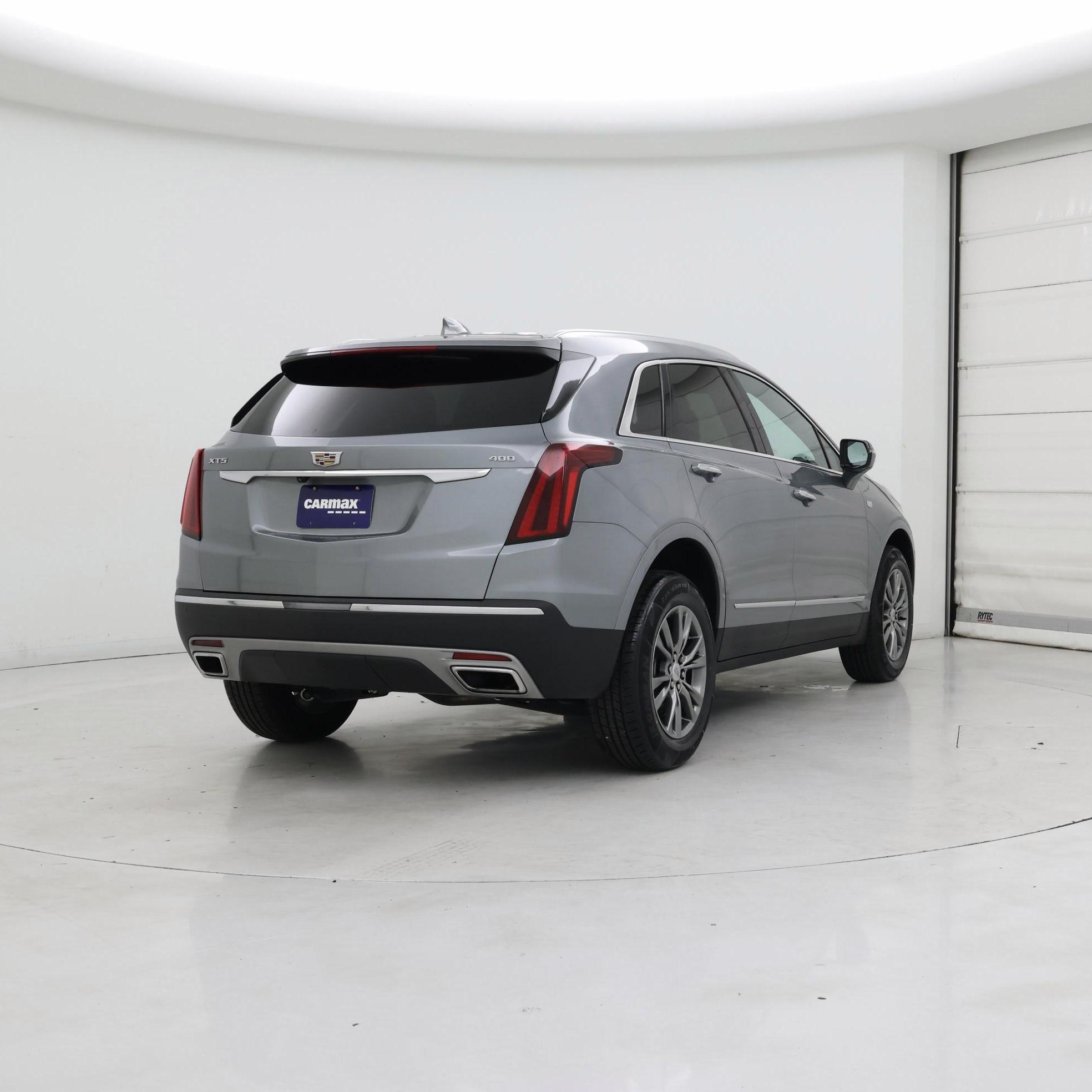 Thumbnail: 2023 Cadillac XT5 - 8