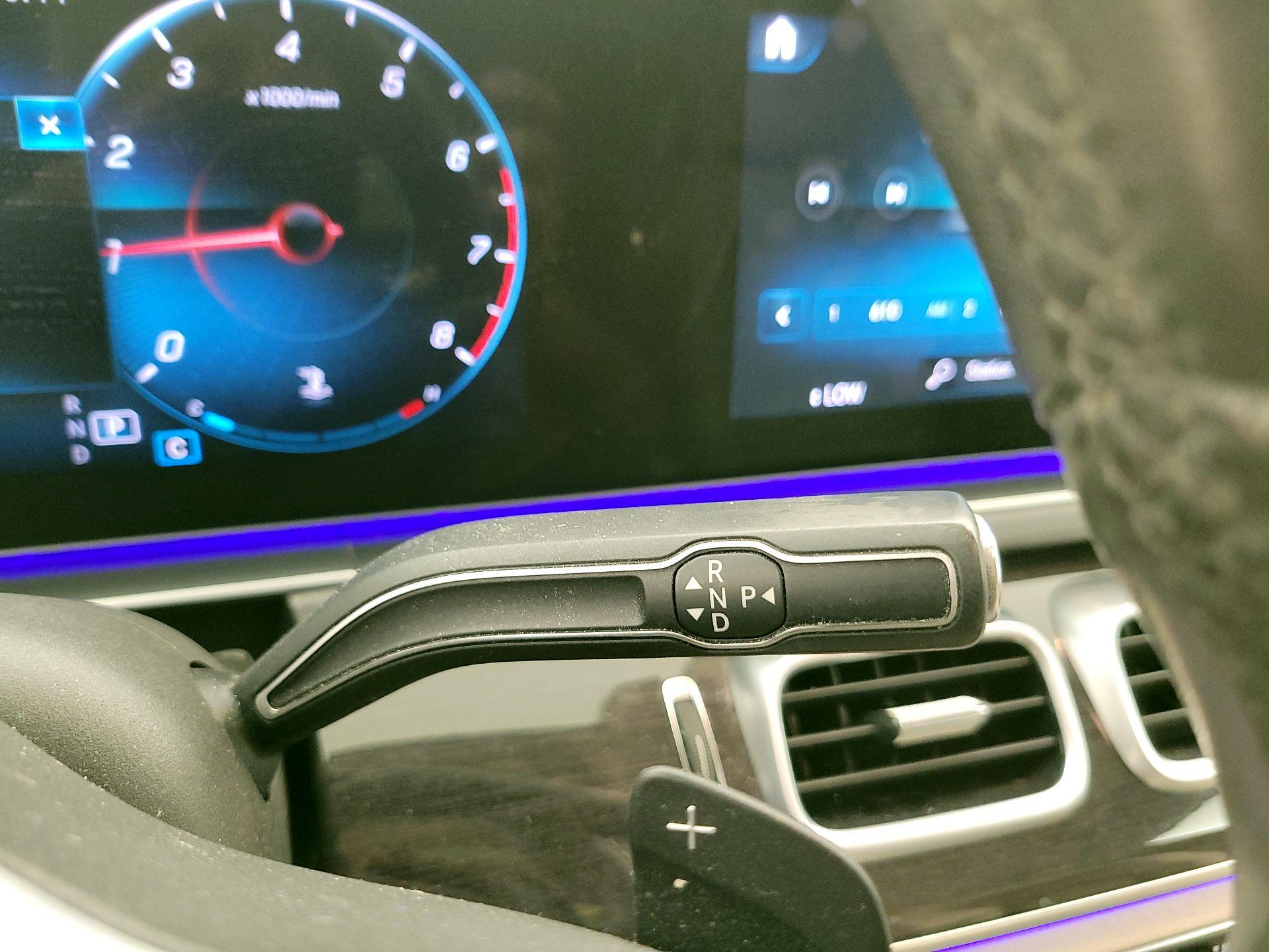 Thumbnail: 2020 Mercedes-Benz GLE - 17