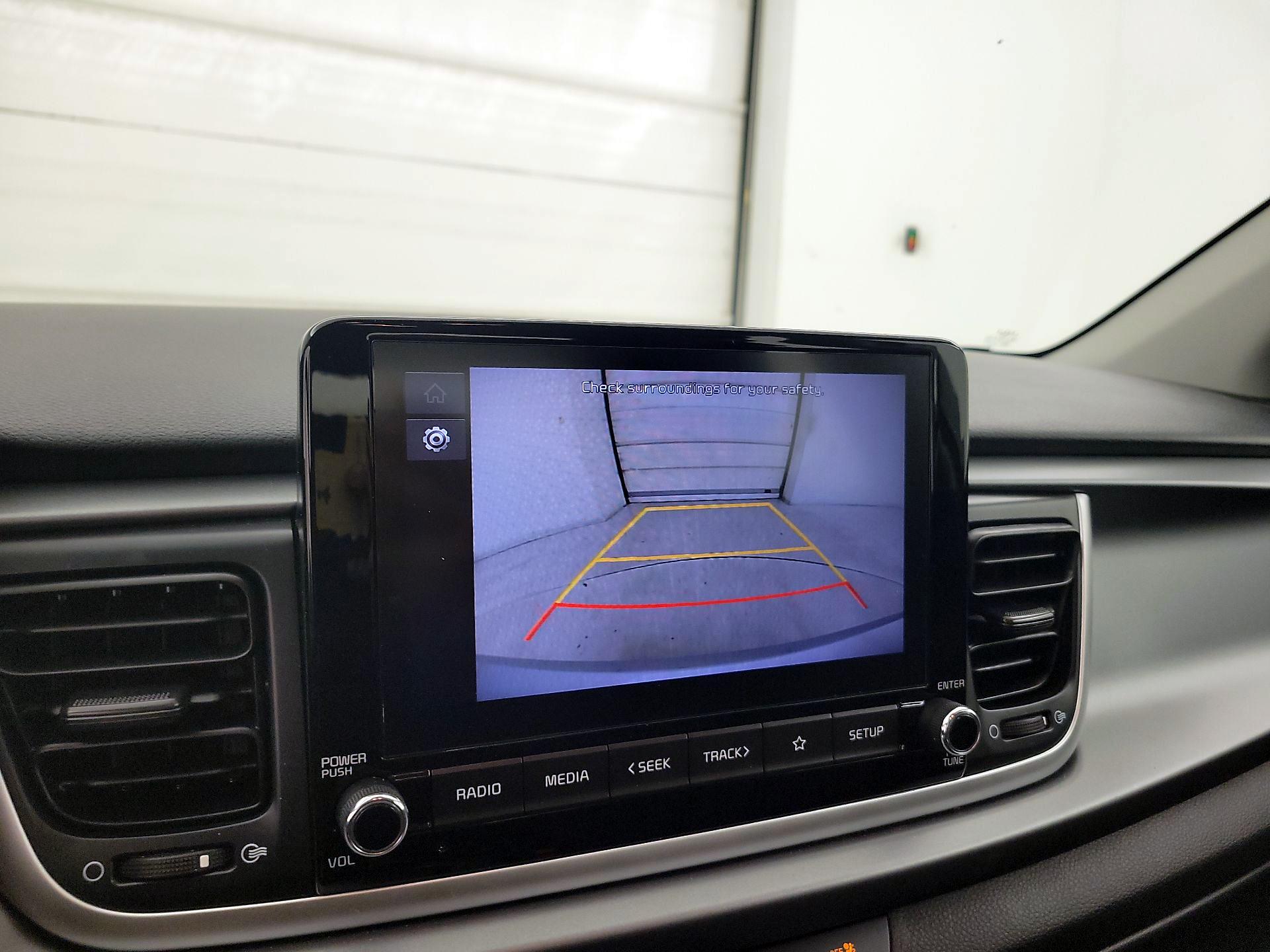 Thumbnail: 2023 Kia Rio - 14