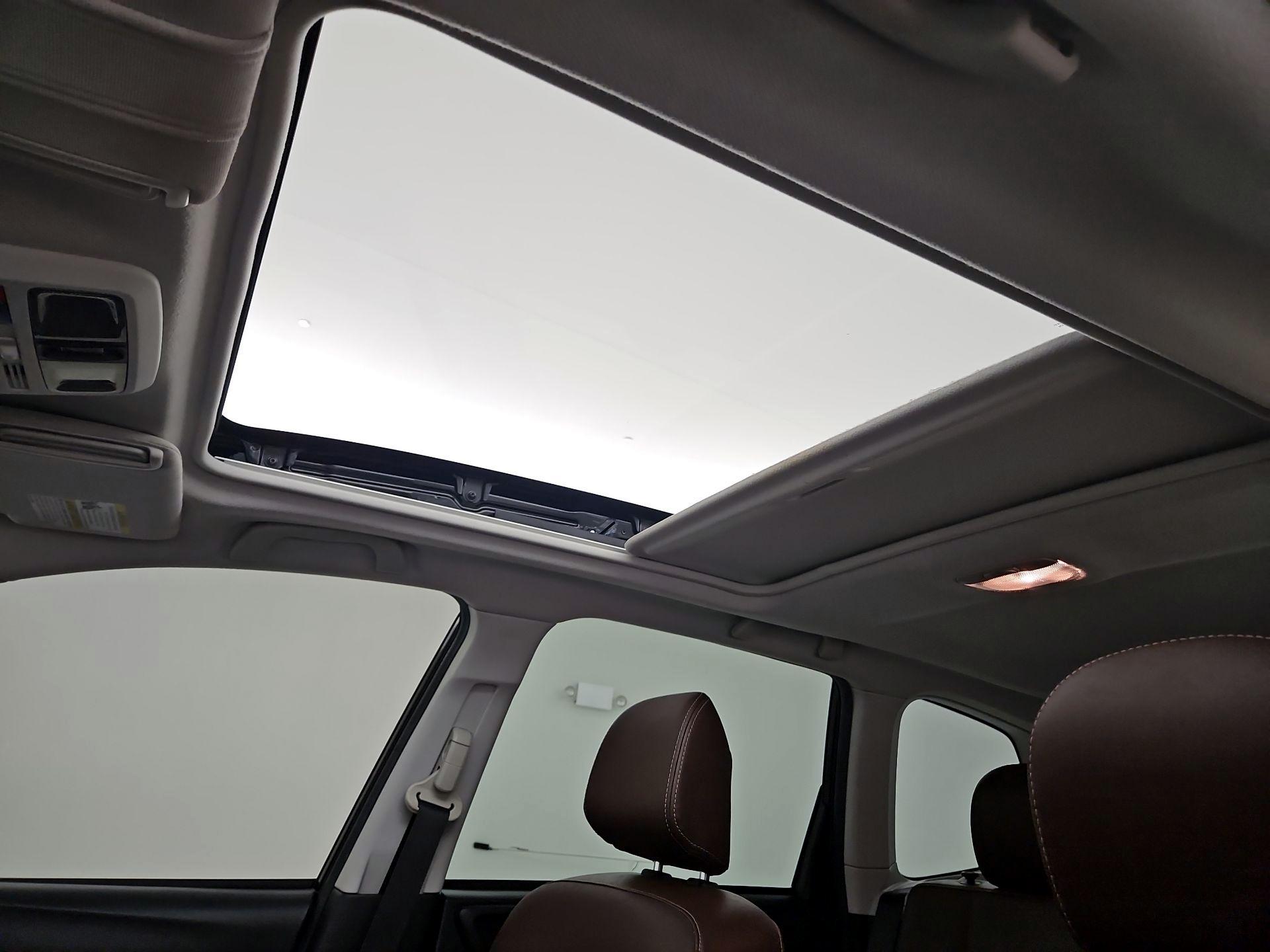 Thumbnail: 2018 Subaru Forester - 19