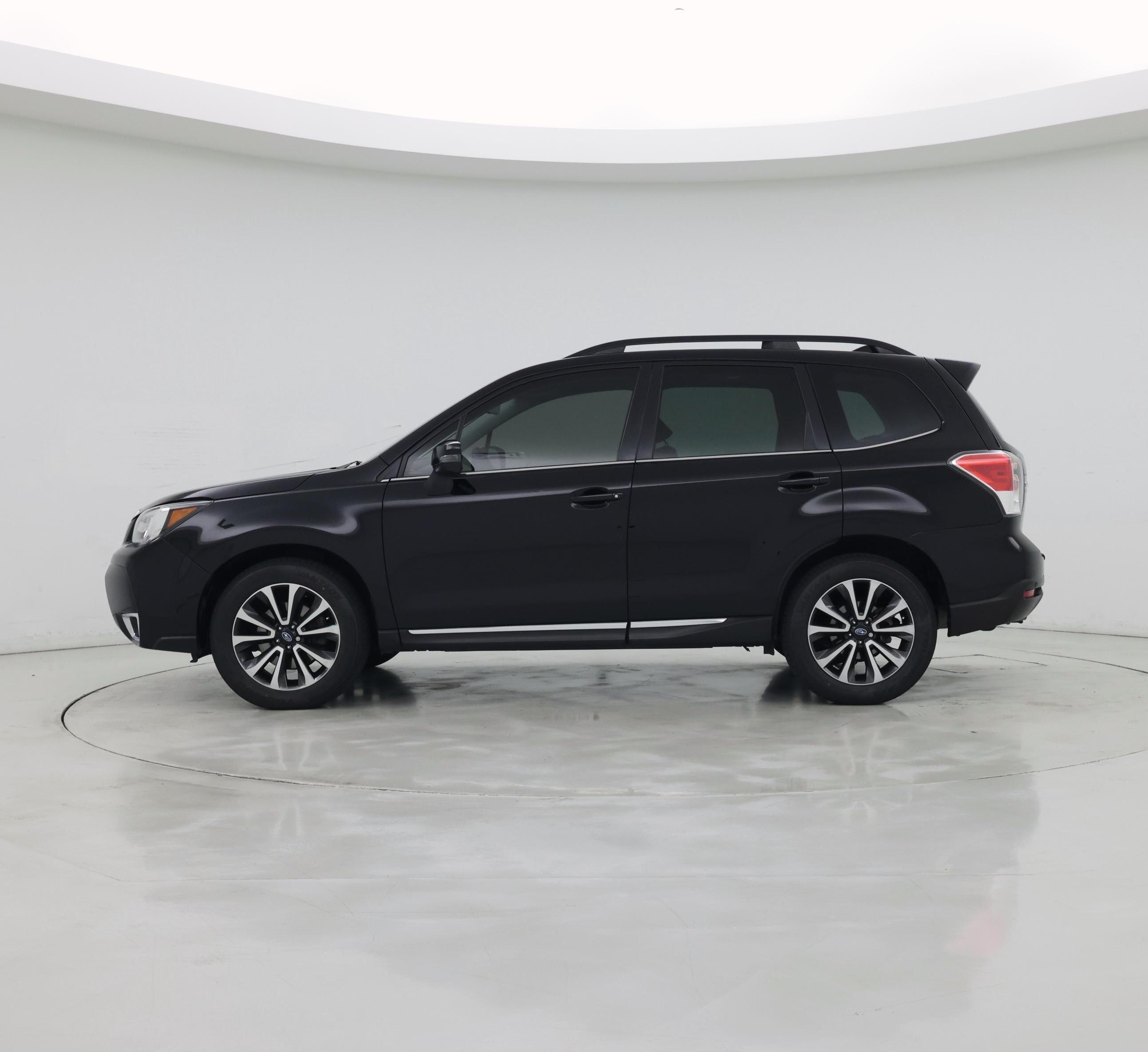 Thumbnail: 2018 Subaru Forester - 3