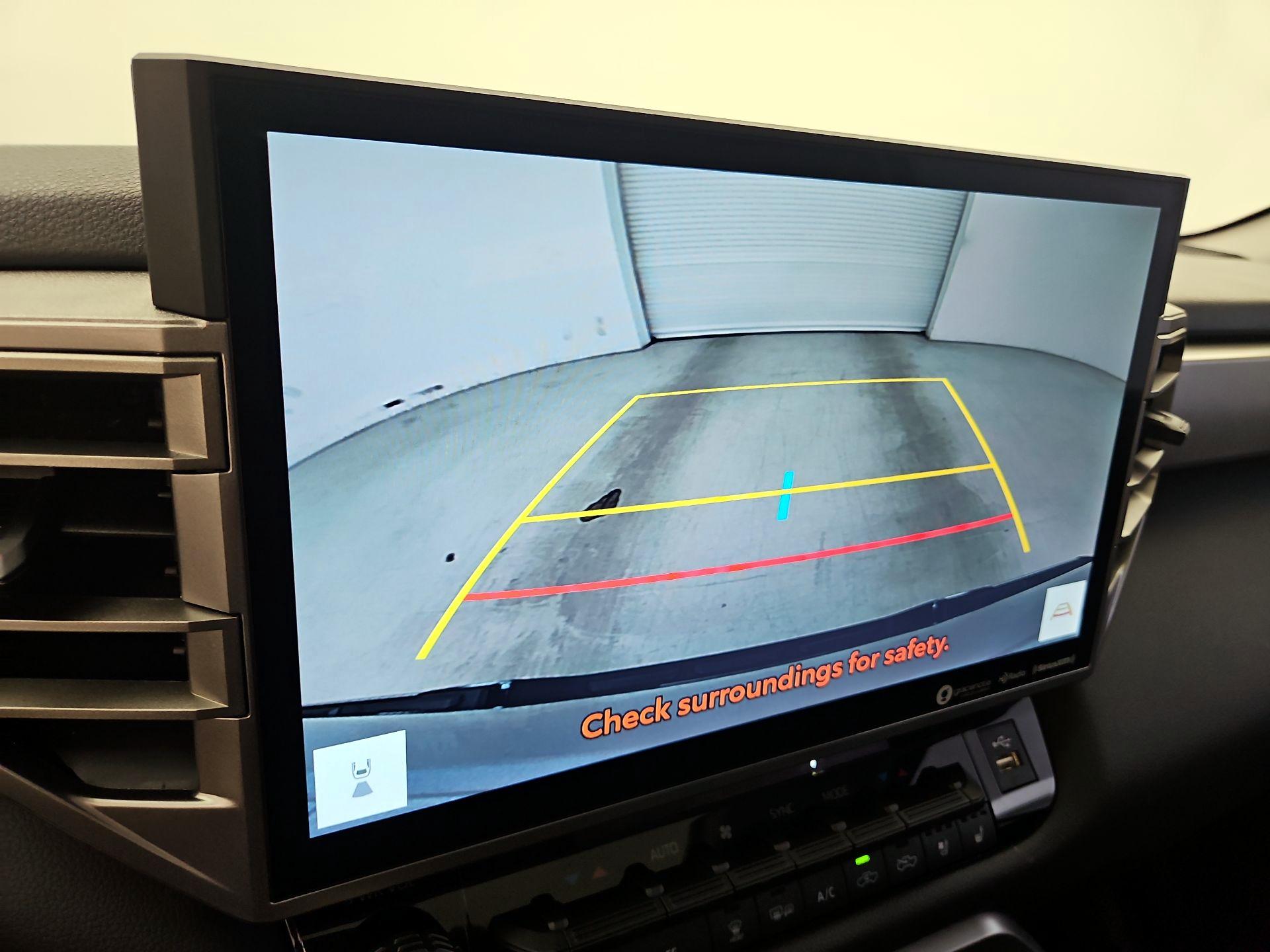 Thumbnail: 2023 Toyota Tundra - 14