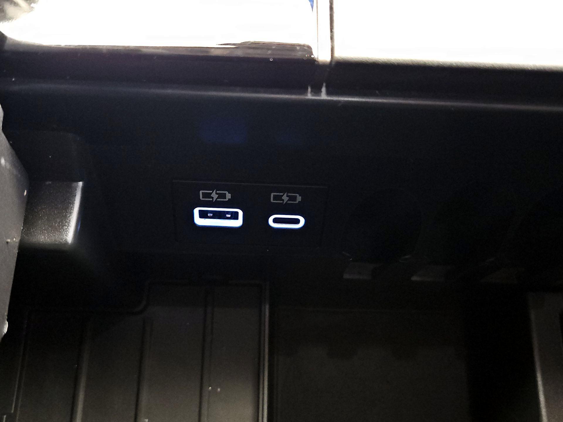 Thumbnail: 2023 Toyota Tundra - 18