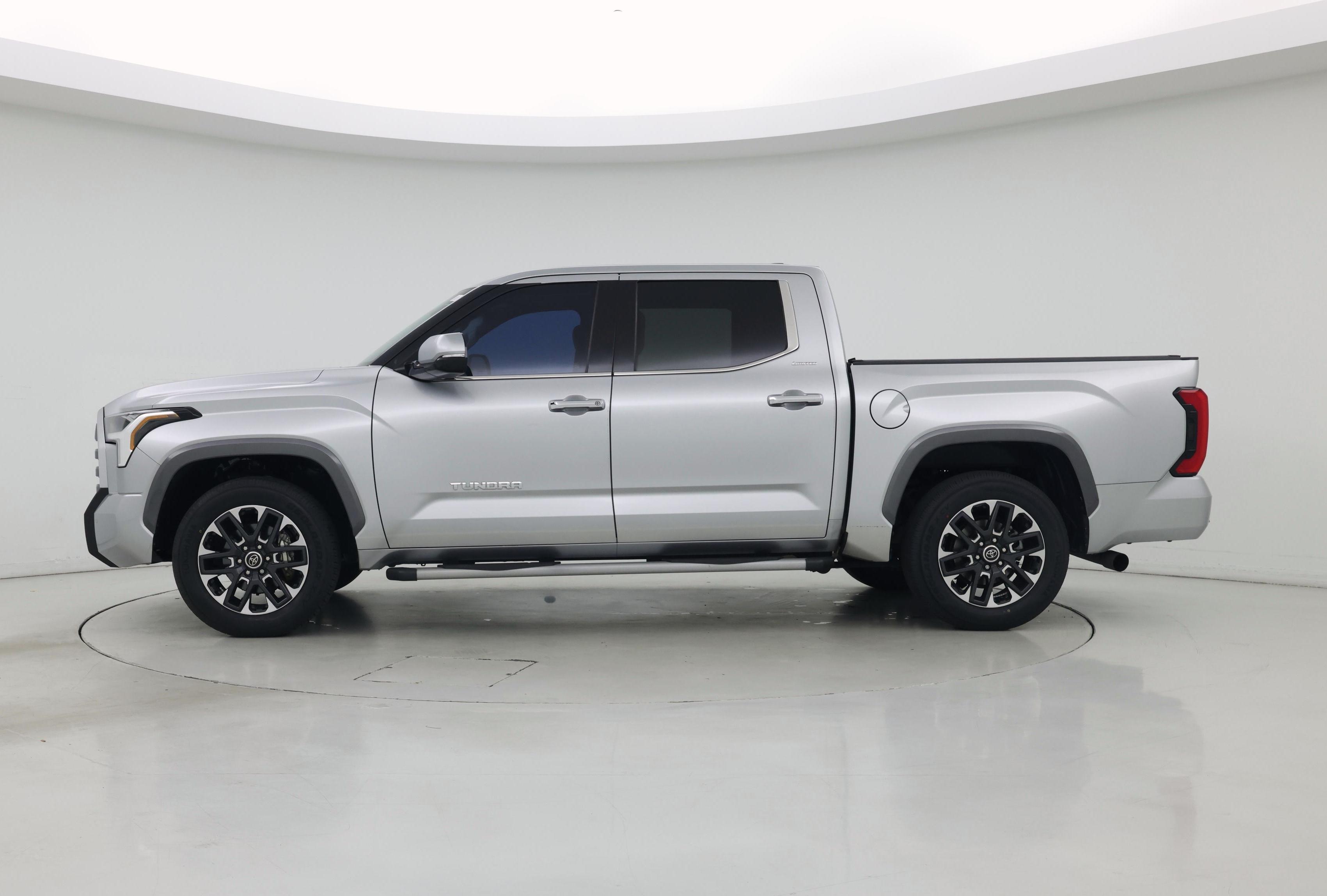 Thumbnail: 2023 Toyota Tundra - 3