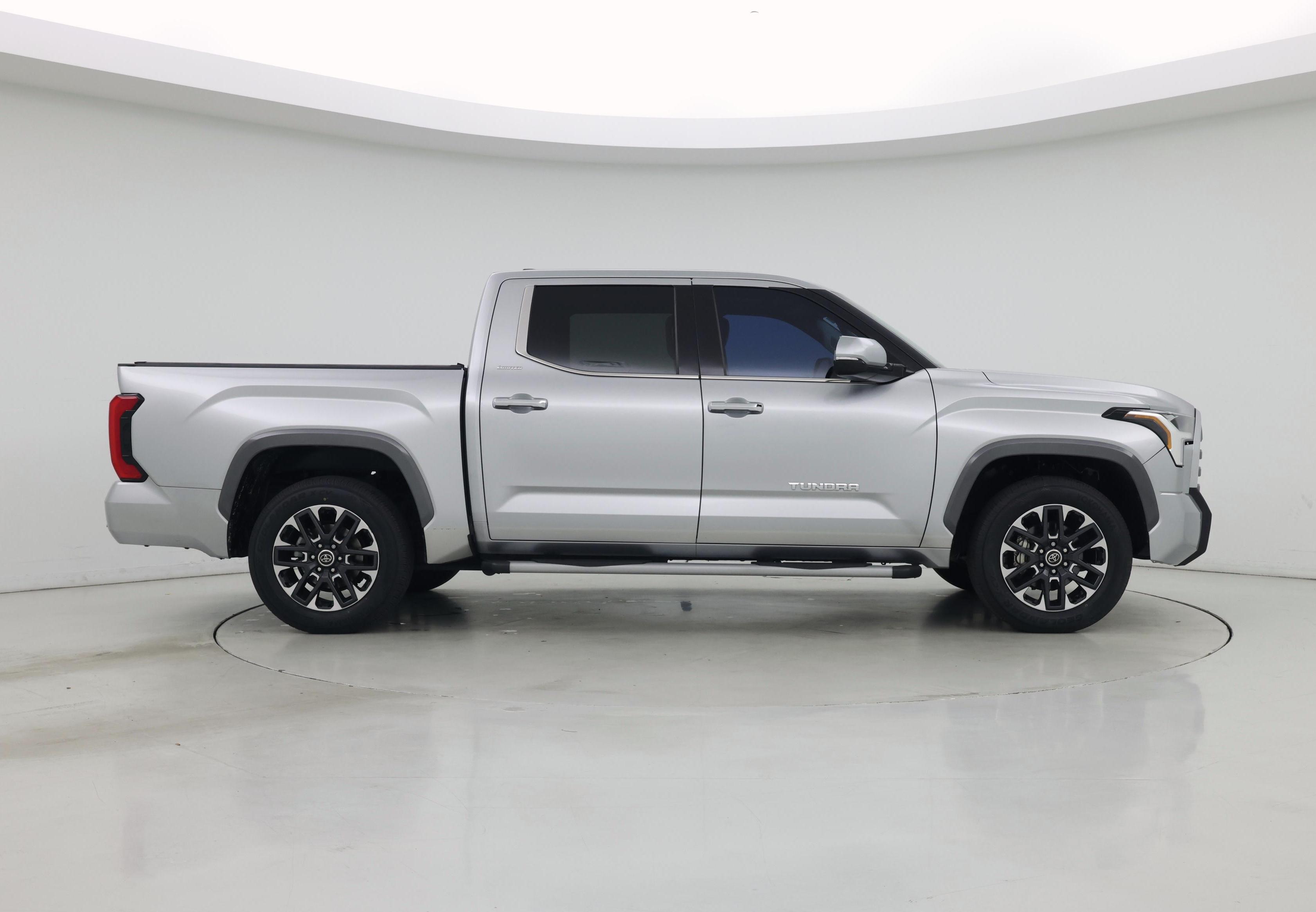 Thumbnail: 2023 Toyota Tundra - 7