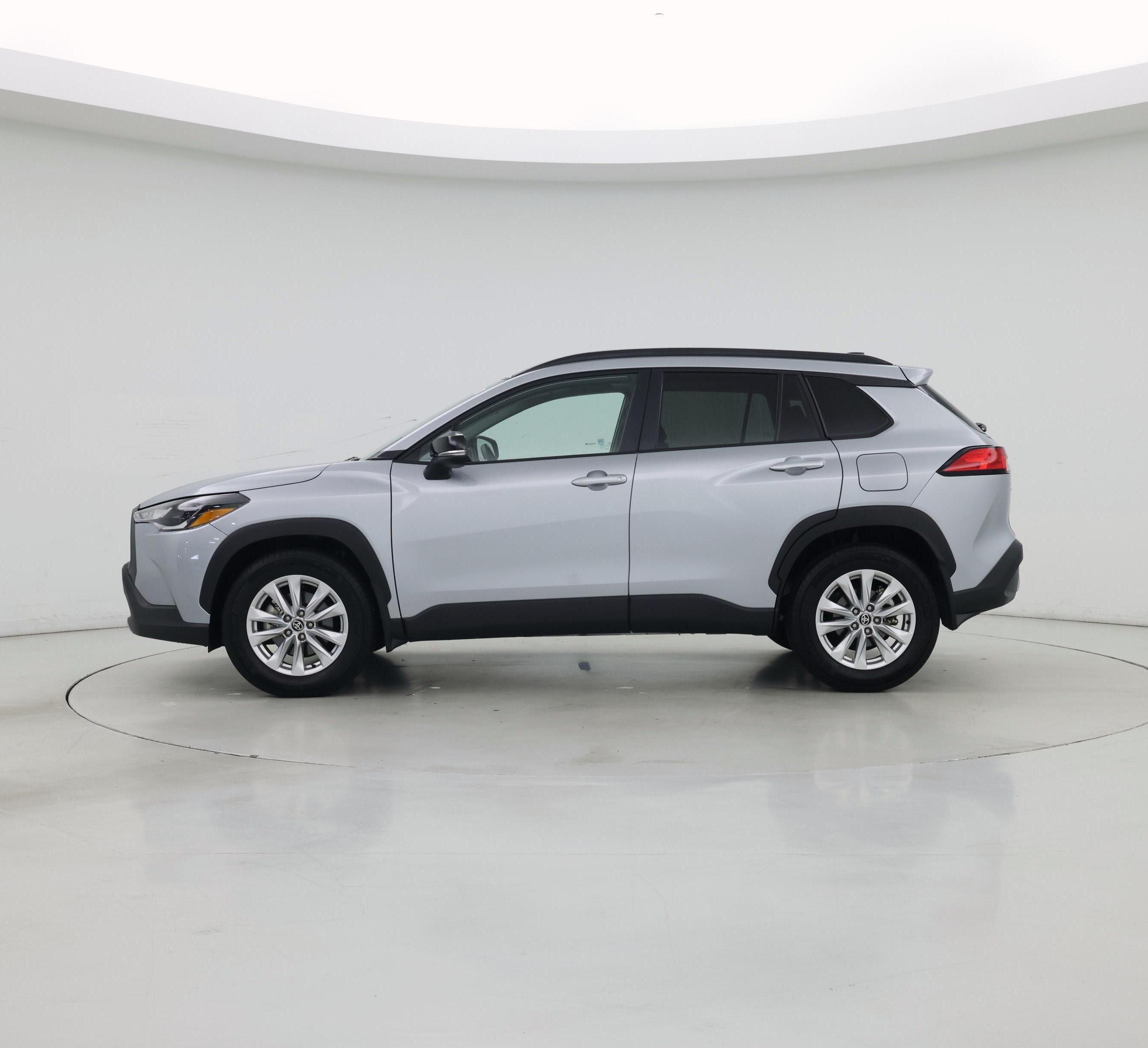 Thumbnail: 2025 Toyota Corolla Cross - 3